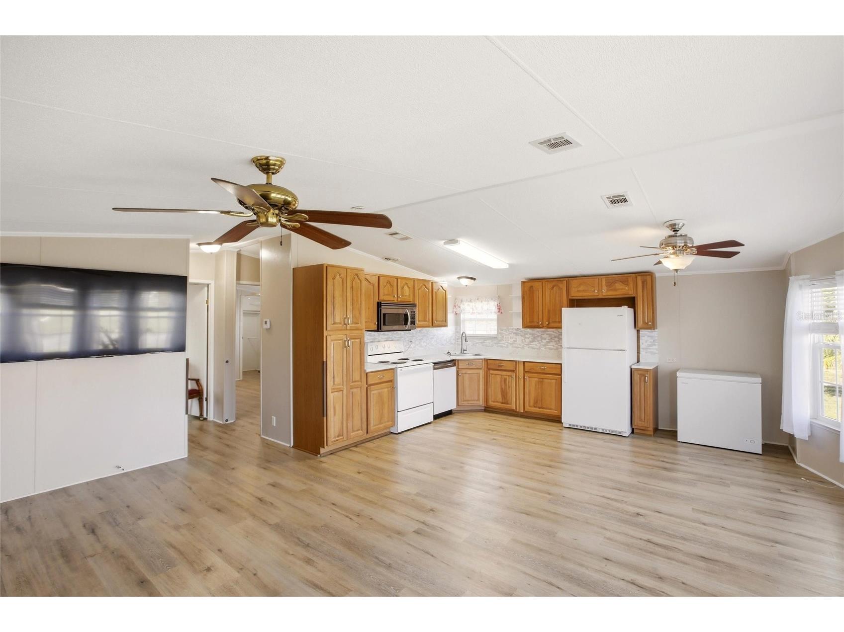 29215 Edgewood Street Punta Gorda FL 33982 C7523755 image4