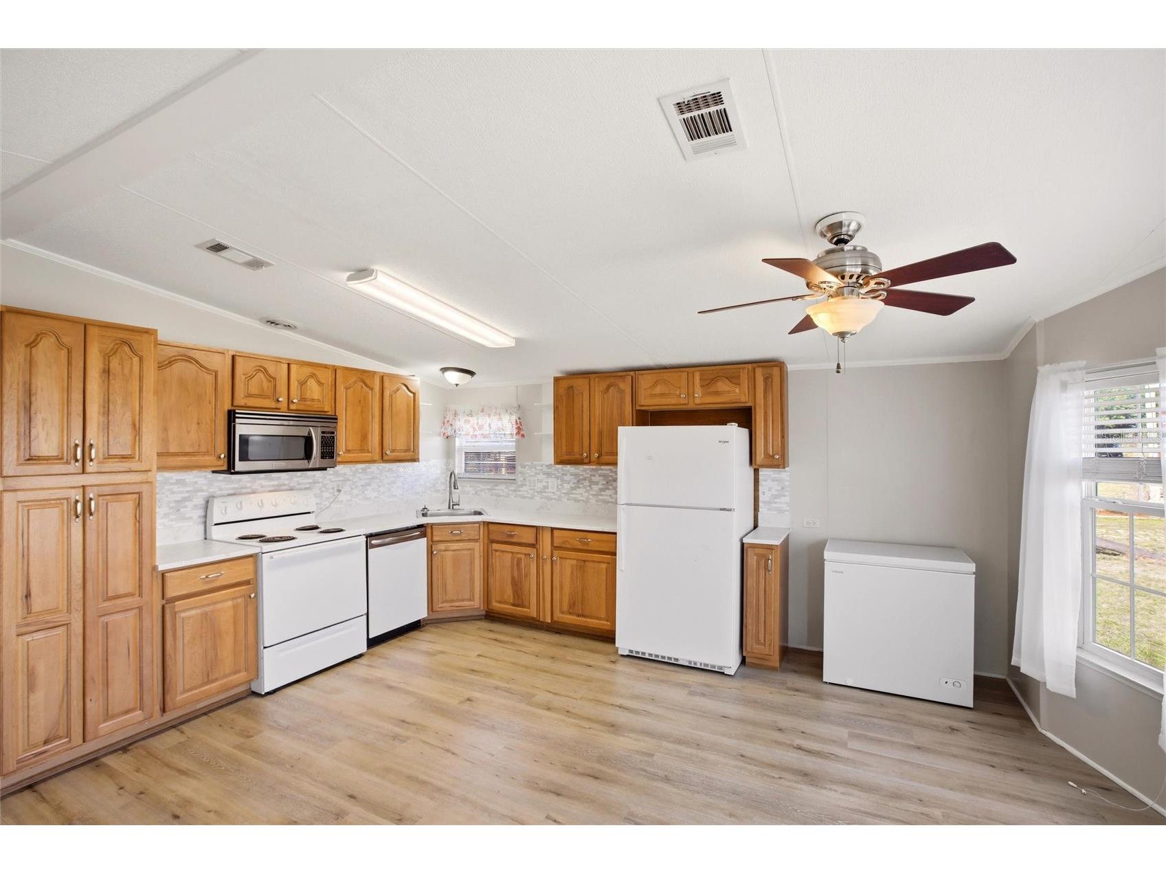 29215 Edgewood Street Punta Gorda FL 33982 C7523755 image5