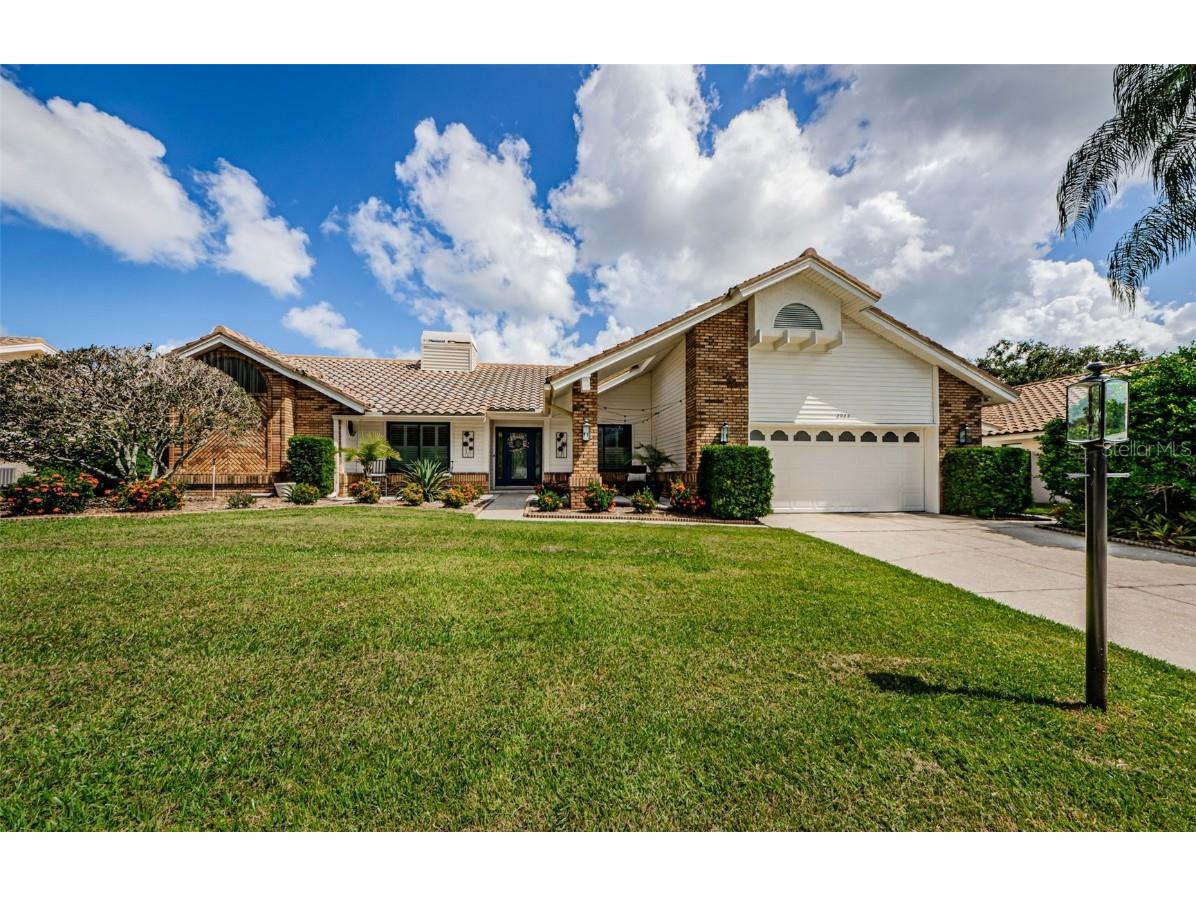 2922 Parkcreek Drive Clearwater FL 33759 U8253599 image1