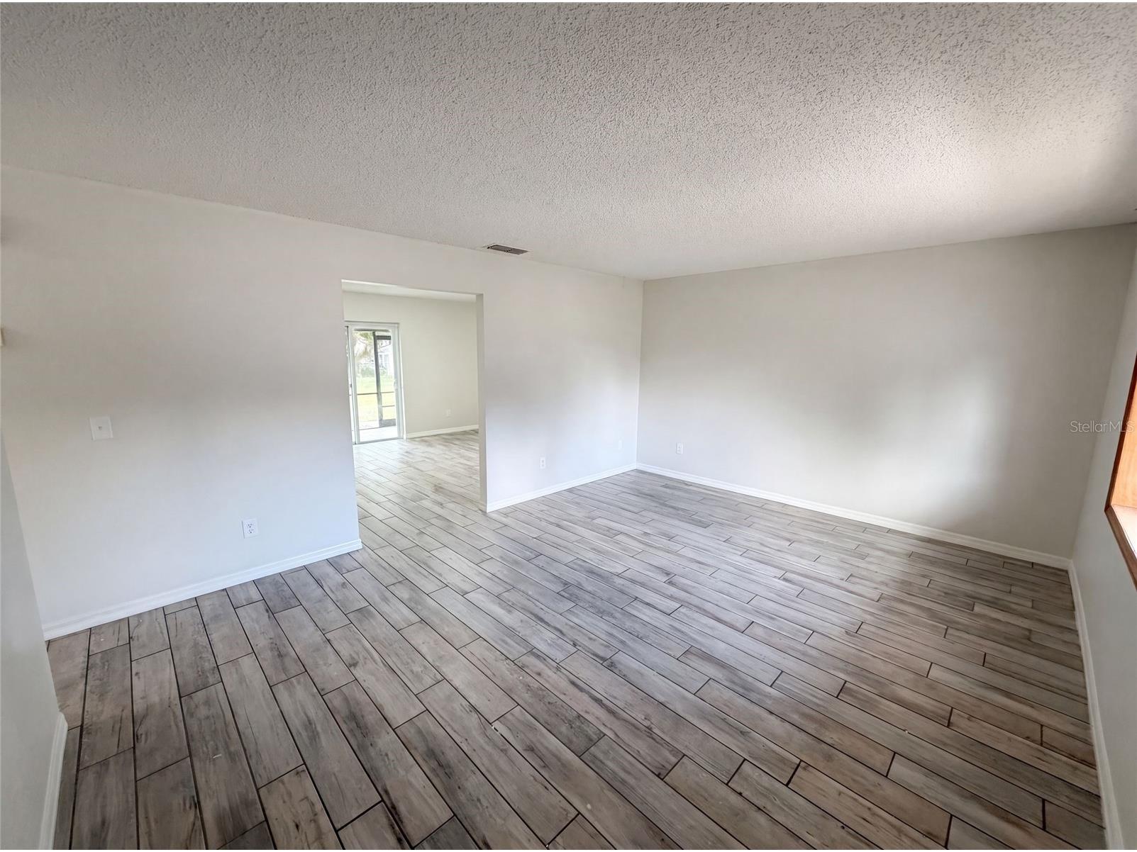 2922 Xavier Court Orlando FL 32826 O6418598 image3