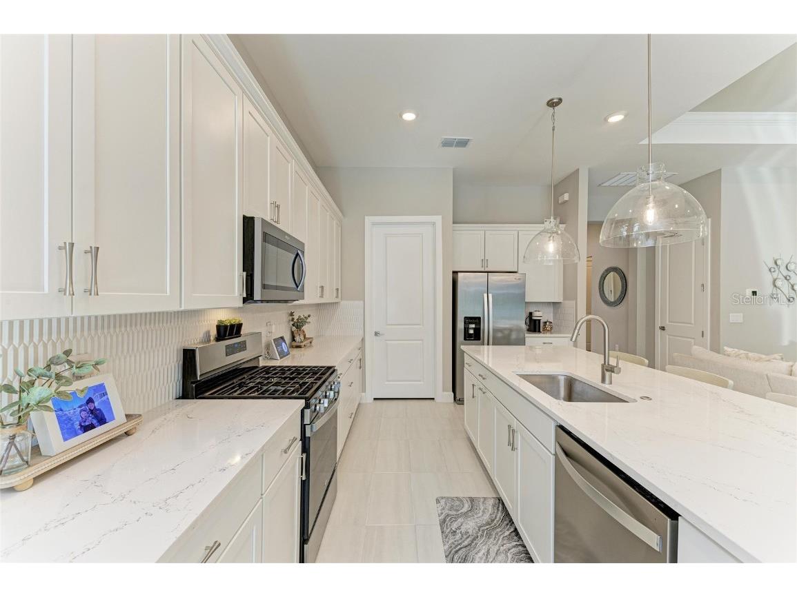 29220 Coral Harbour Drive Englewood FL 34223 A4676455 image20