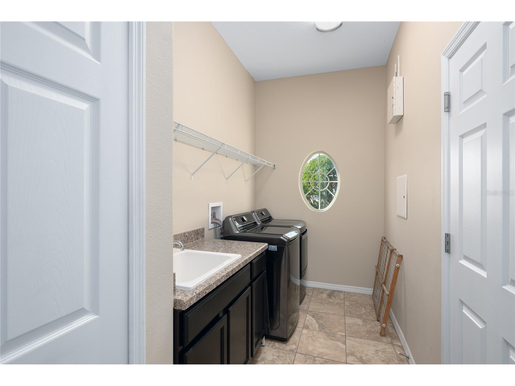 29222 Can Do Lane Tavares FL 32778 O6379362 image15
