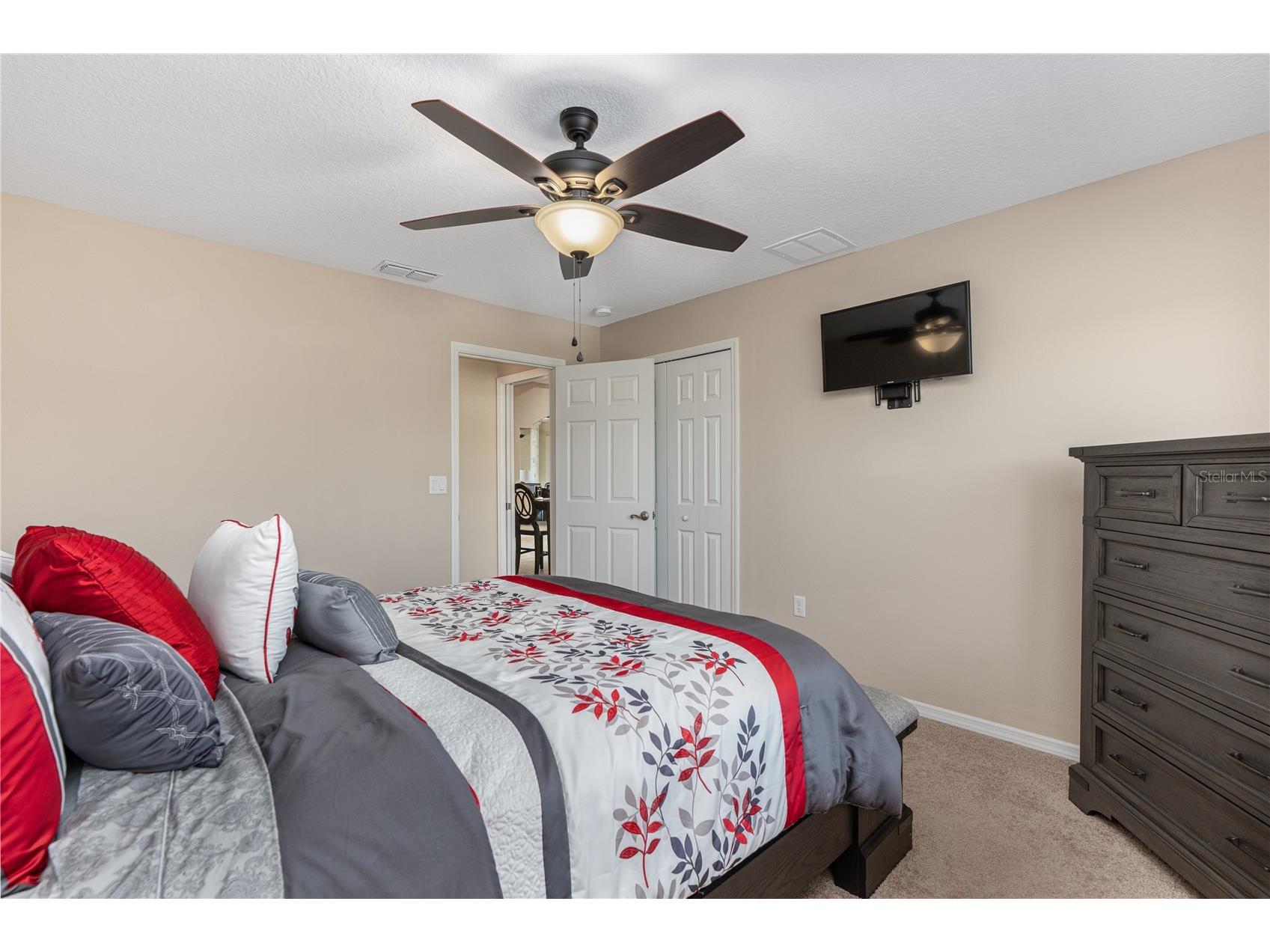 29222 Can Do Lane Tavares FL 32778 O6379362 image24