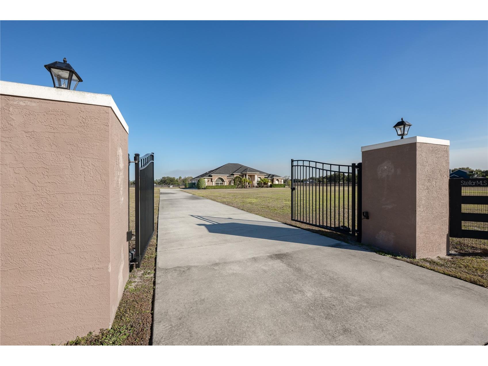 29222 Can Do Lane Tavares FL 32778 O6379362 image49
