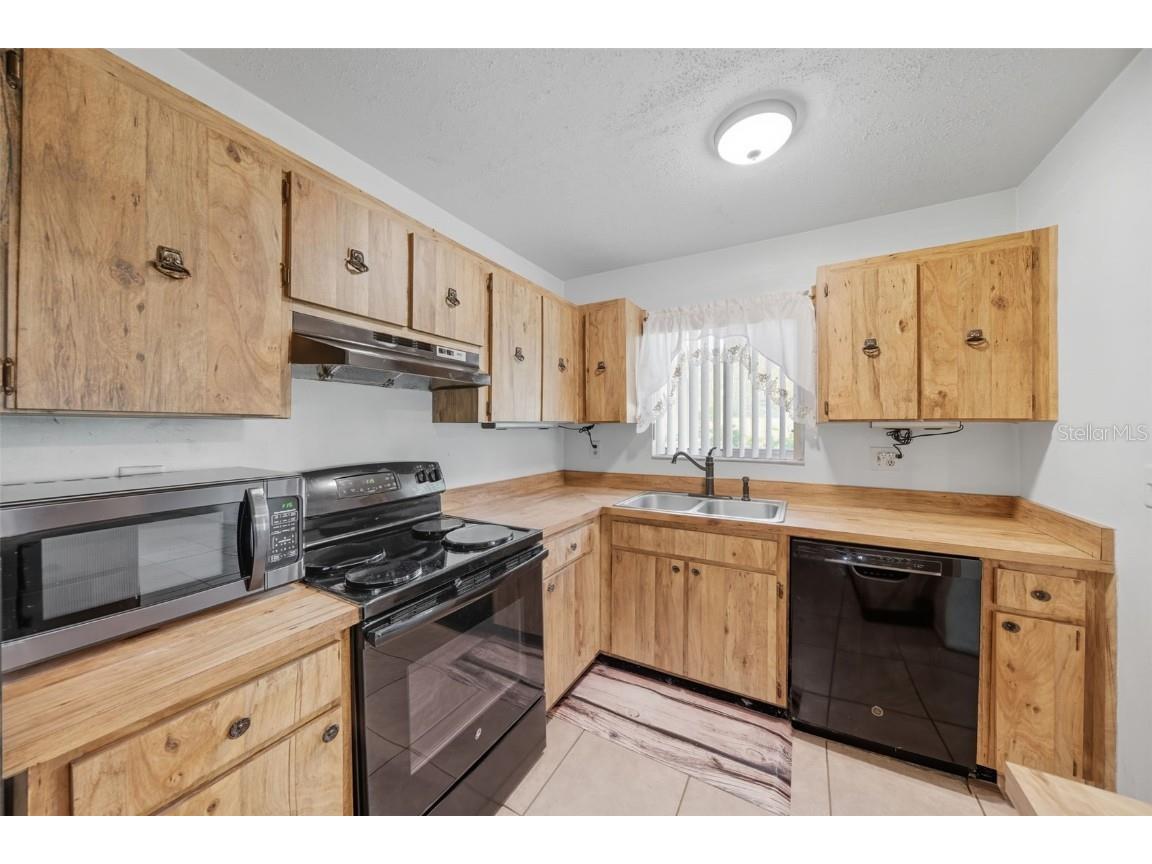 2923 Lichen Lane #A Clearwater FL 33760 OM709705 image7