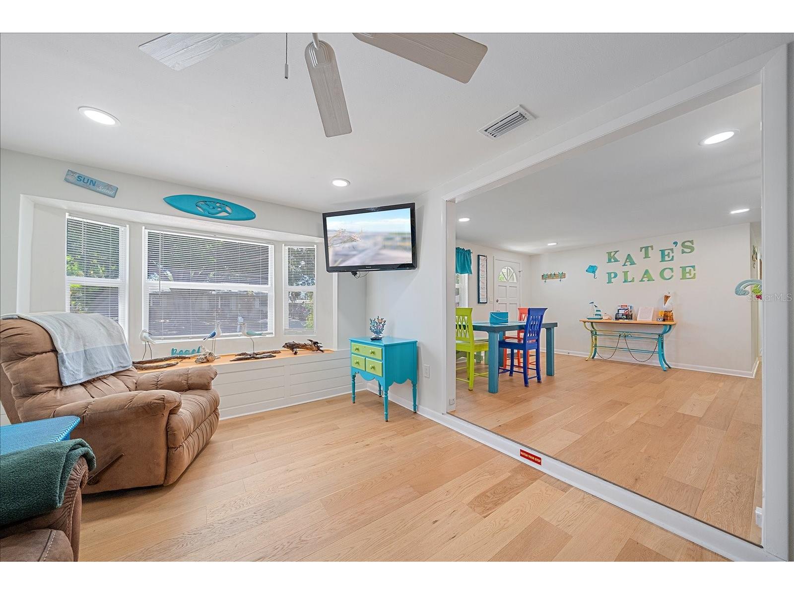 2923 Linwood Drive Sarasota FL 34232 A4698049 image11