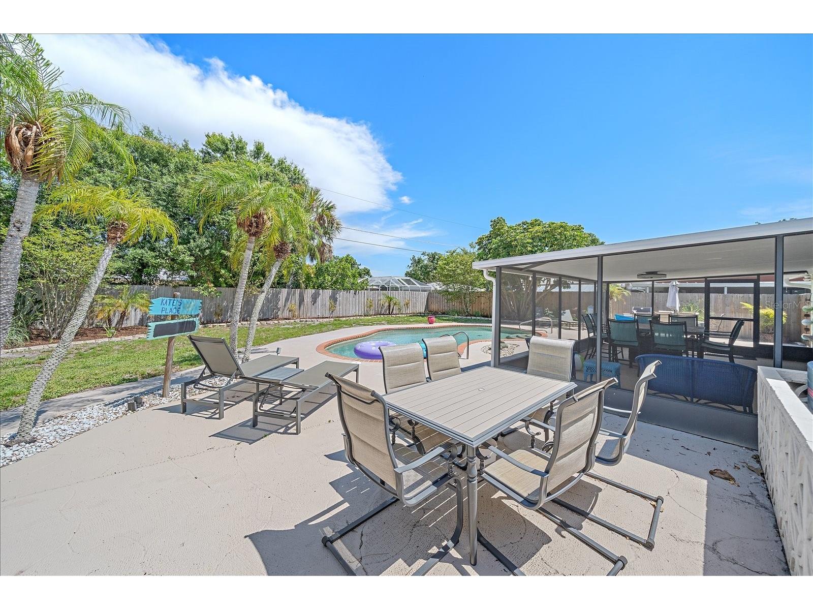 2923 Linwood Drive Sarasota FL 34232 A4698049 image32