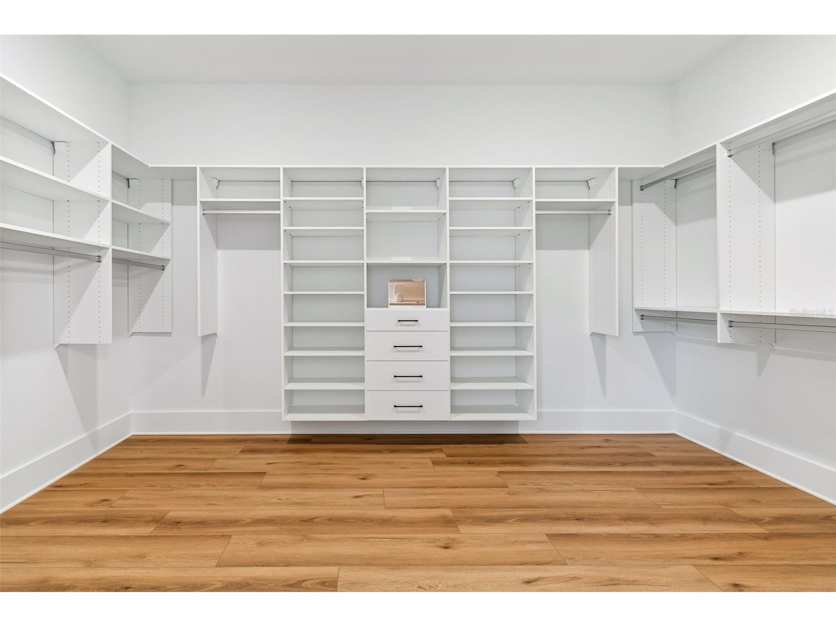 2923 W Elrod Avenue Tampa FL 33611 TB8466745 image48