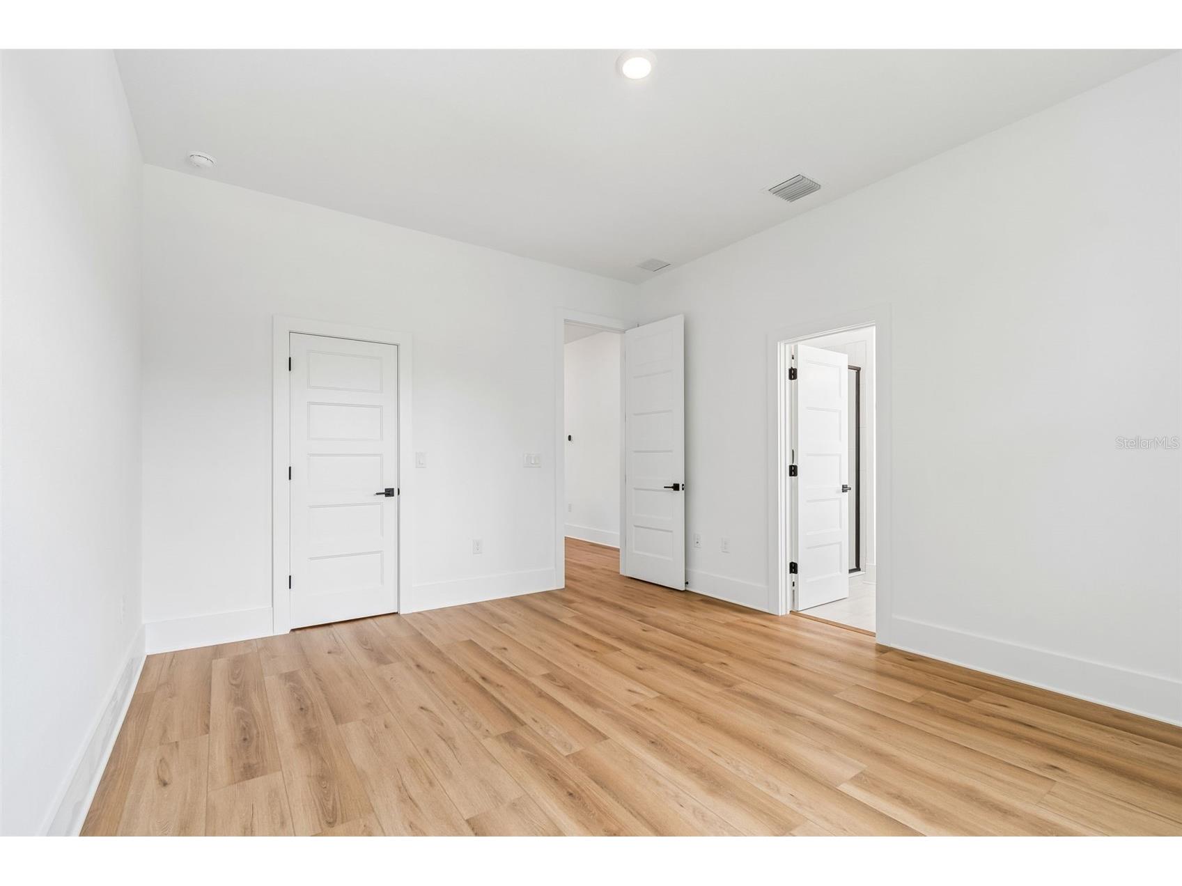 2923 W Elrod Avenue Tampa FL 33611 TB8466745 image49