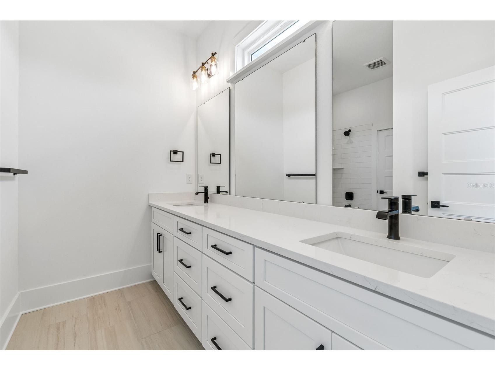 2923 W Elrod Avenue Tampa FL 33611 TB8466745 image54