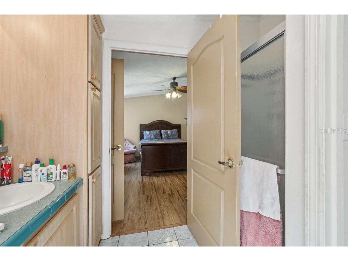 29235 Bayhead Rd Dade City FL 33523 P4935835 image16