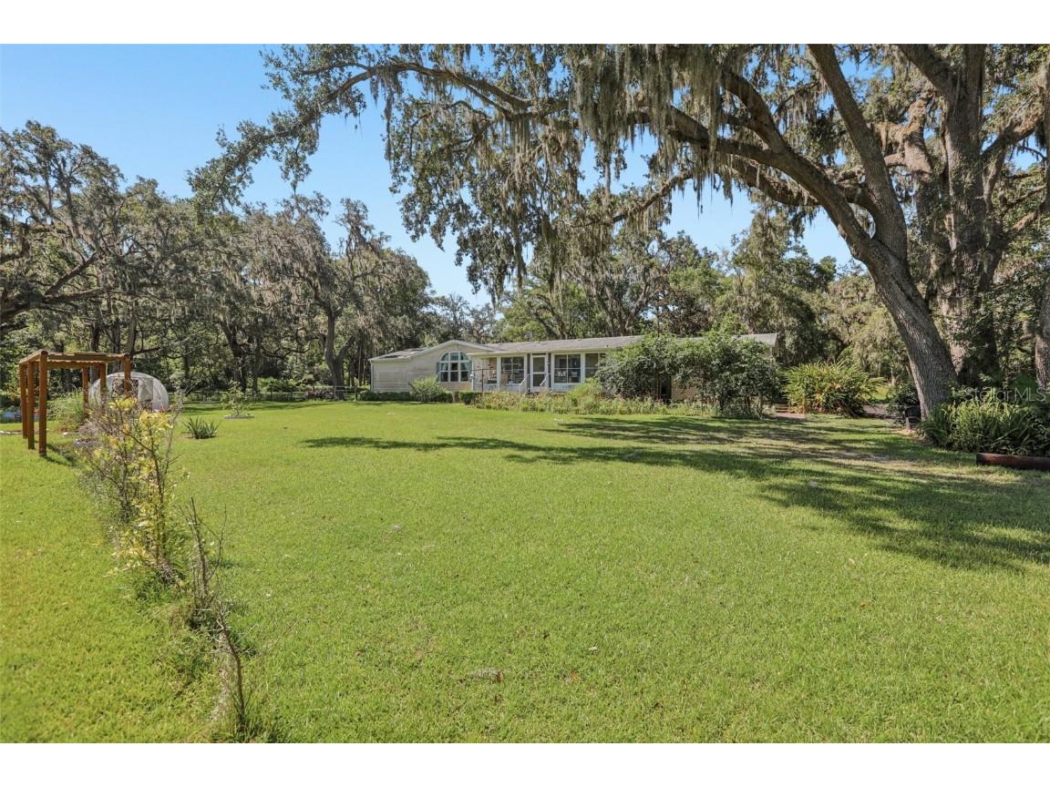 29235 Bayhead Rd Dade City FL 33523 P4935835 image45