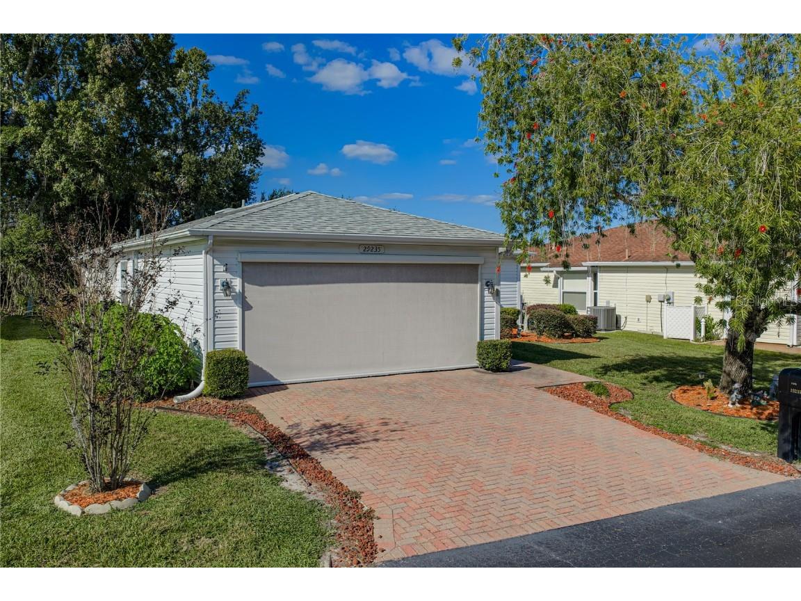 29235 Princeville Drive San Antonio FL 33576 TB8445848 image51