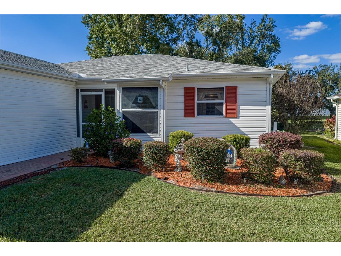 29235 Princeville Drive San Antonio FL 33576 TB8445848 image94