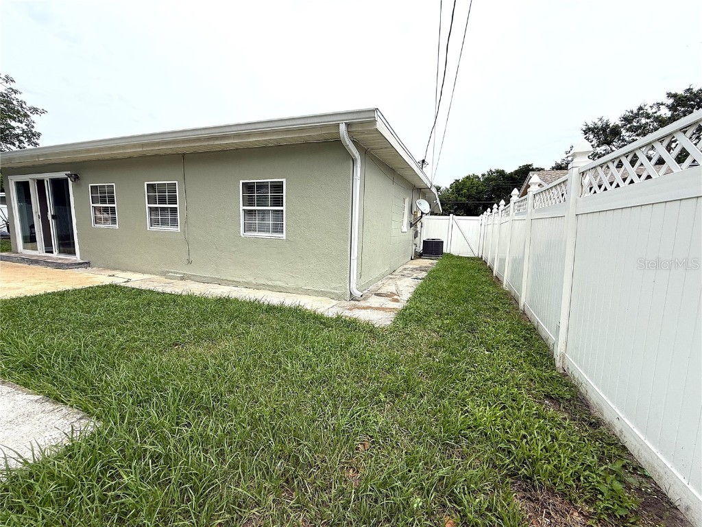 2924 Conway Gardens Road Orlando FL 32806 O6315939 image34