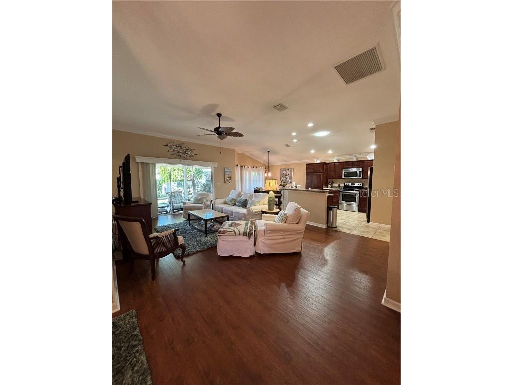 2924 French Oak Ave The Villages FL 32163 G5104564 image4