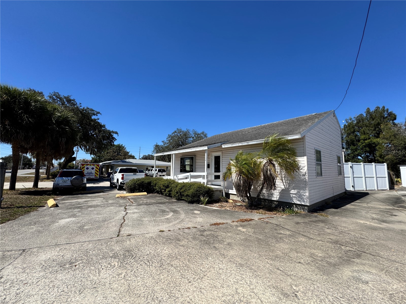 2924 Kenilworth Boulevard Sebring FL 33870 L4960825 image2