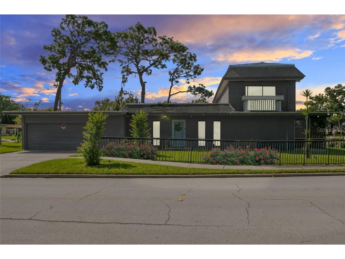 2924 Marathon Avenue Orlando FL 32805 - Clear Lake O6062058 image1