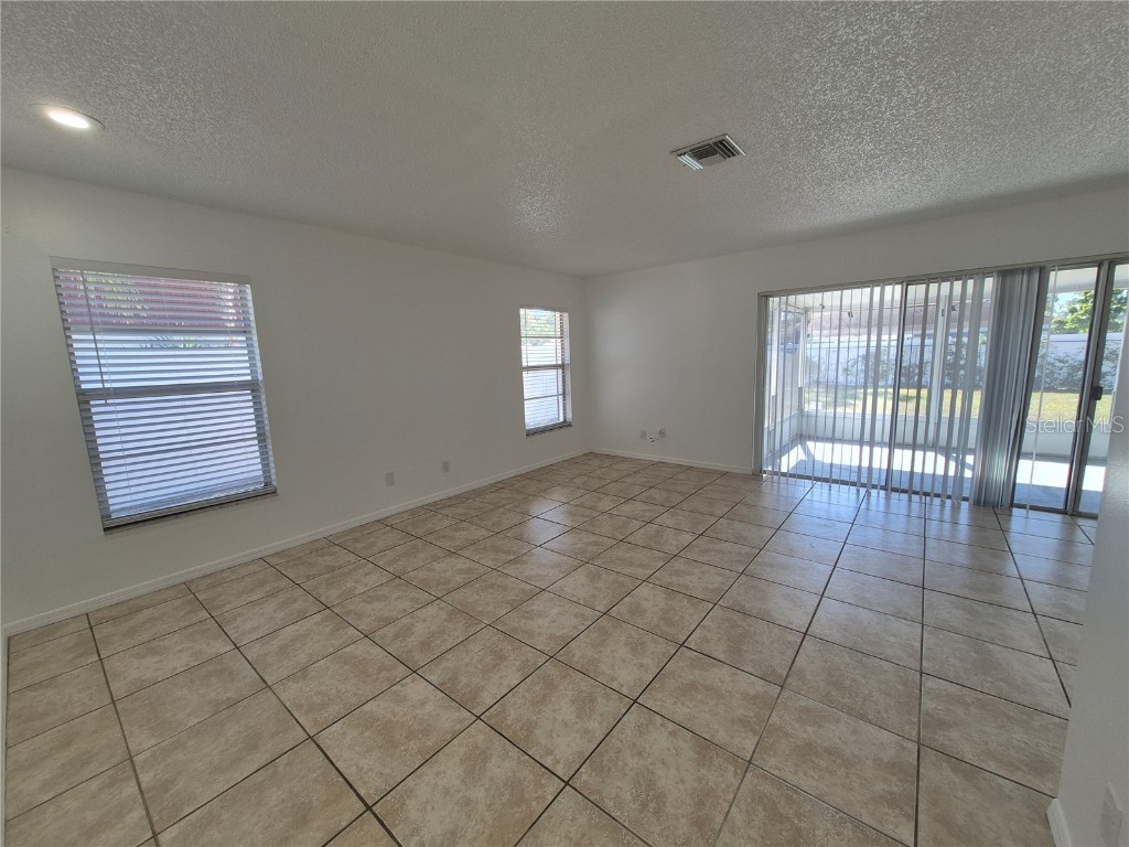 2924 Ripplewood Drive Seffner FL 33584 TB8448166 image31