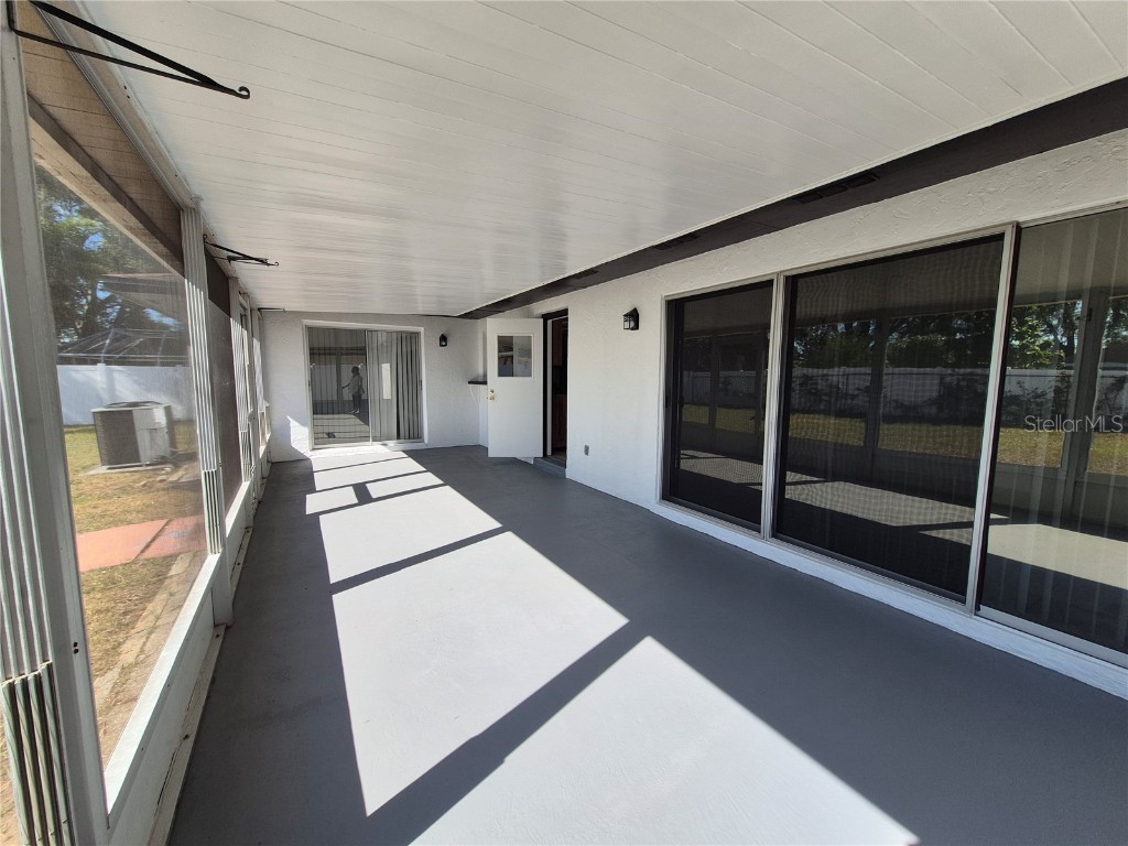 2924 Ripplewood Drive Seffner FL 33584 TB8448166 image37