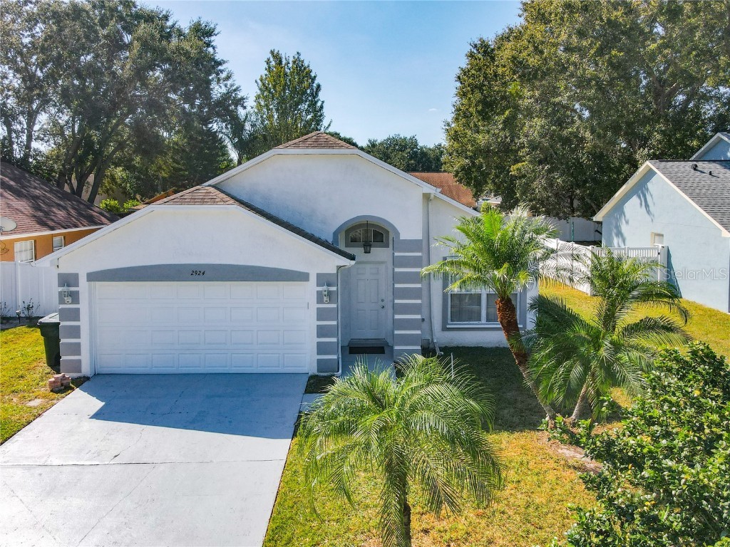 2924 Twin Oaks Drive Kissimmee FL 34744 O6149816 image1