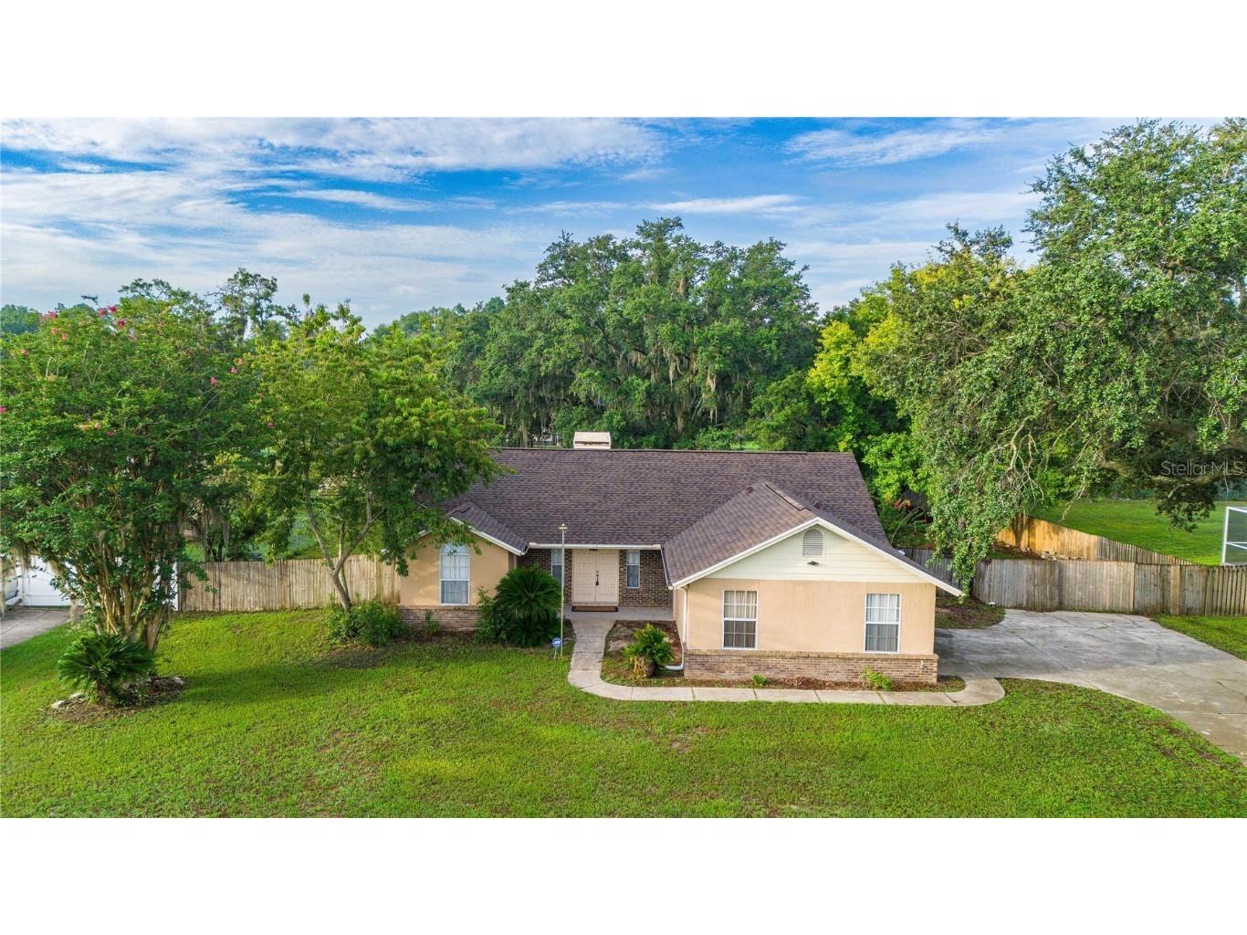 29246 Laughridge Place Wesley Chapel FL 33545 T3523614 image1