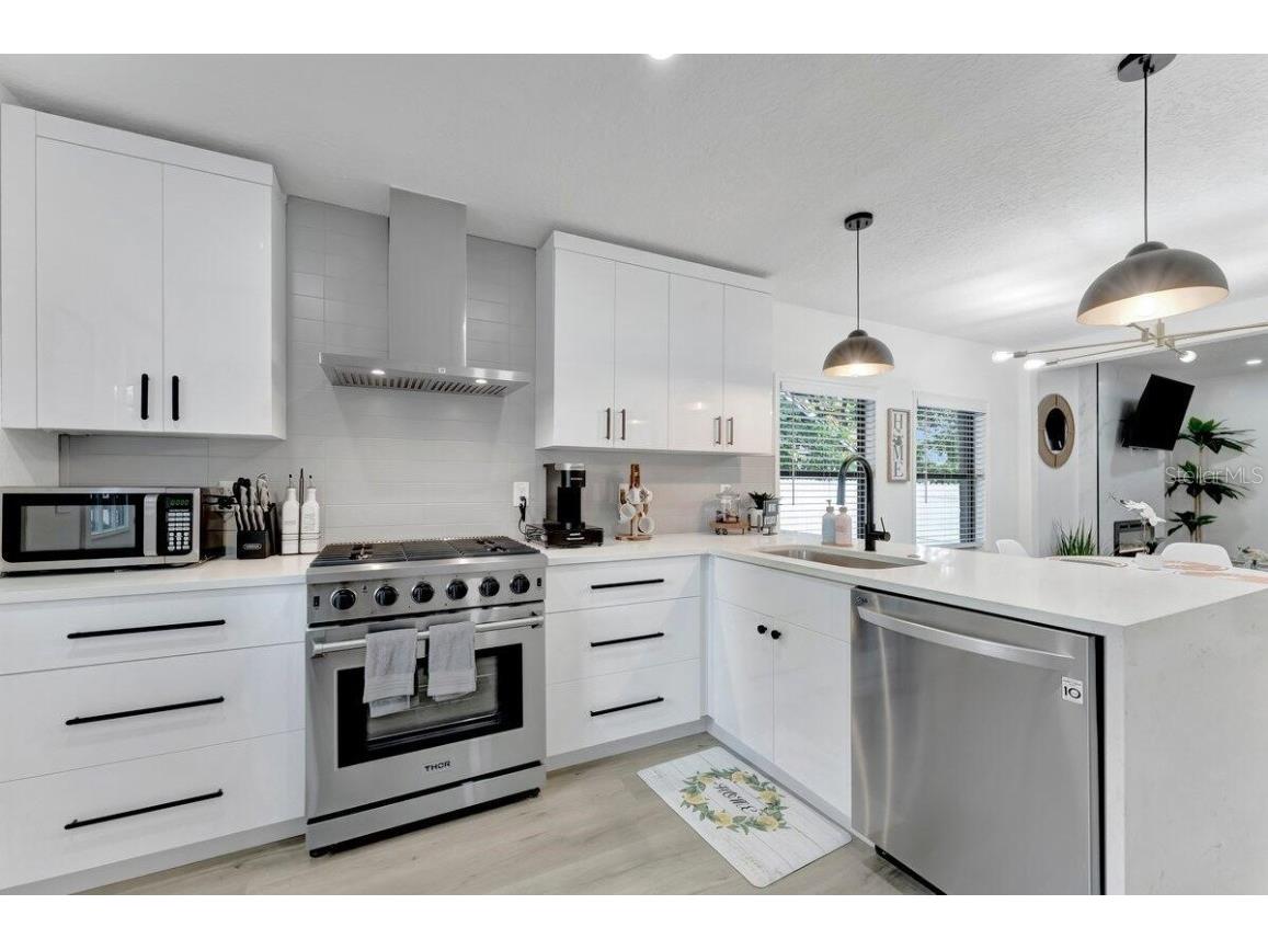 2925 24th Street N Saint Petersburg FL 33713 O6347452 image18