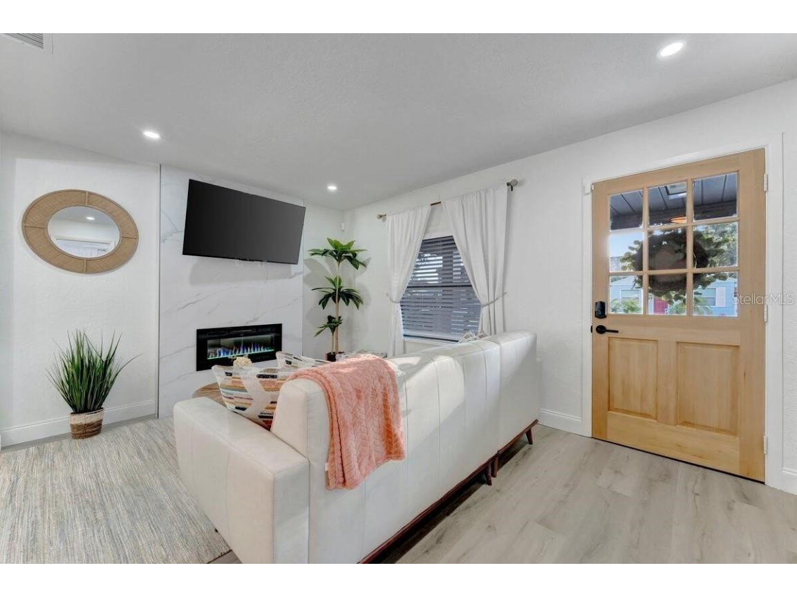 2925 24th Street N Saint Petersburg FL 33713 O6347452 image20