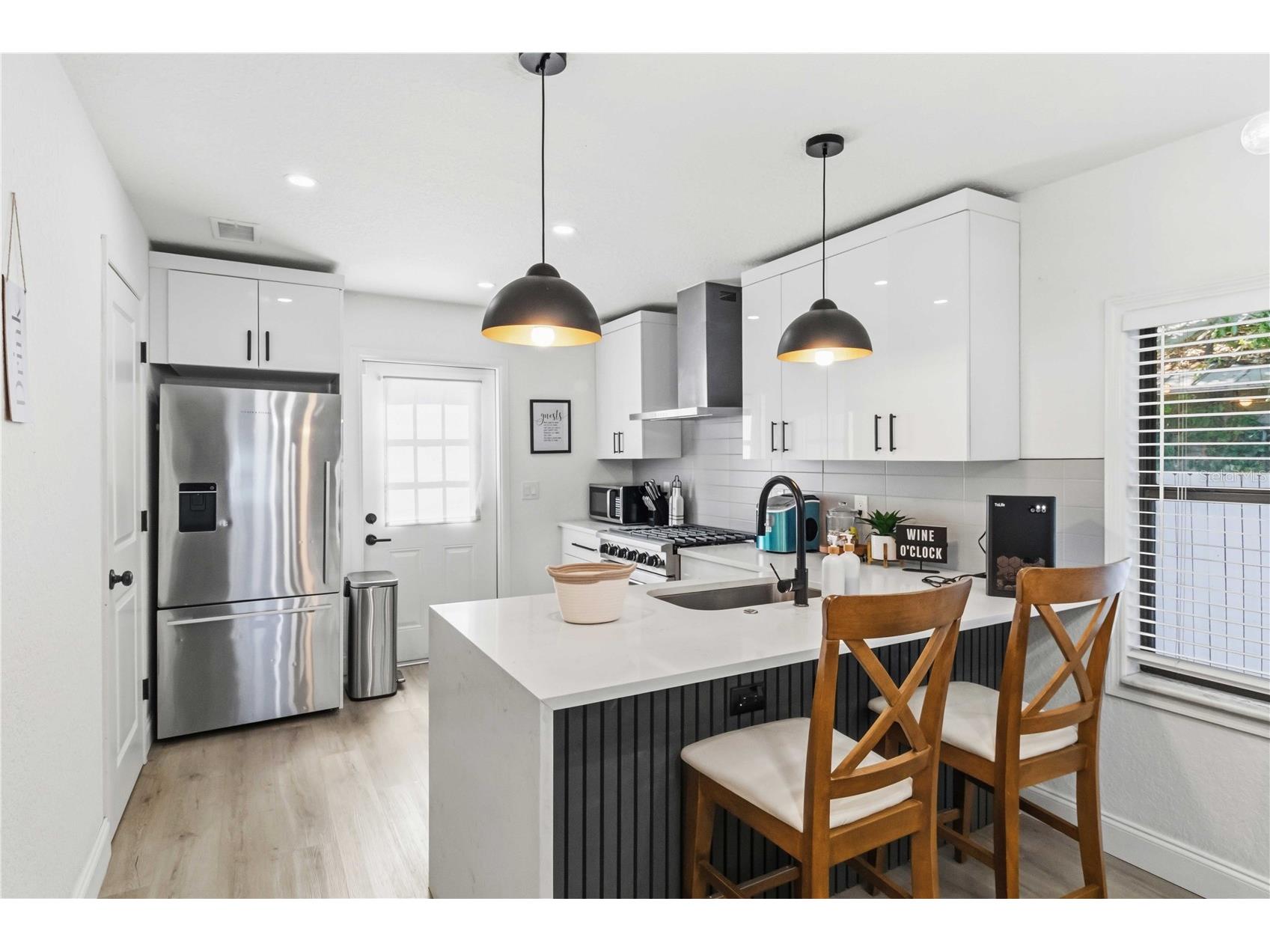 2925 24th Street N Saint Petersburg FL 33713 TB8496033 image12