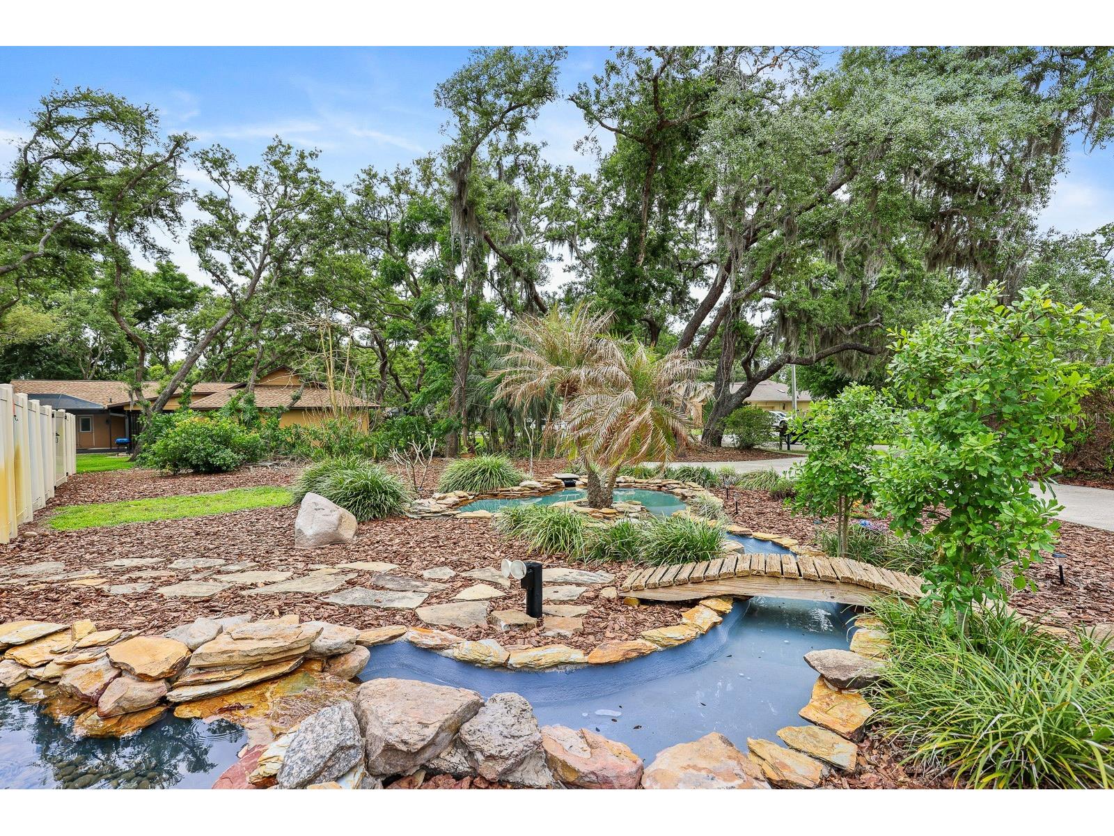 2925 Chelsea Woods Drive Valrico FL 33596 TB8495520 image2