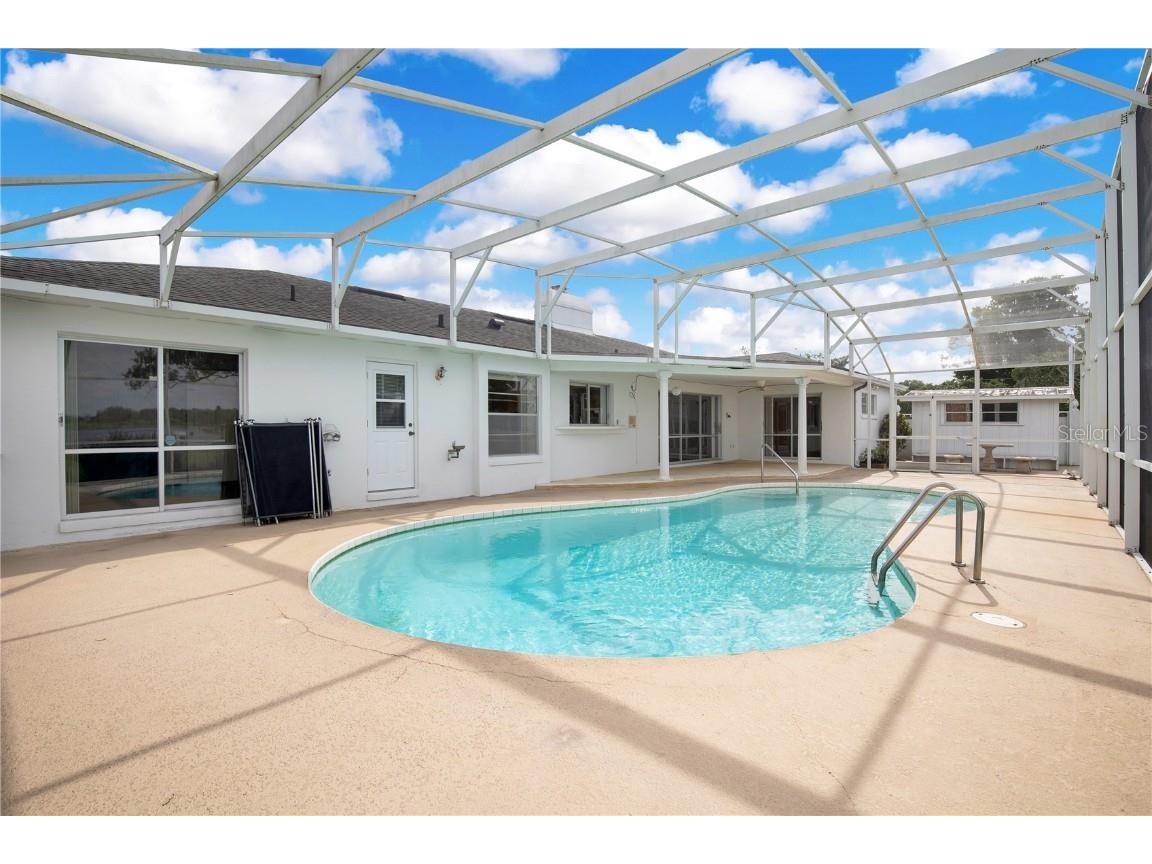 2925 Cullen Lake Shore Drive, Belle Isle, FL, 32812 MLS O6180894 Edina Realty