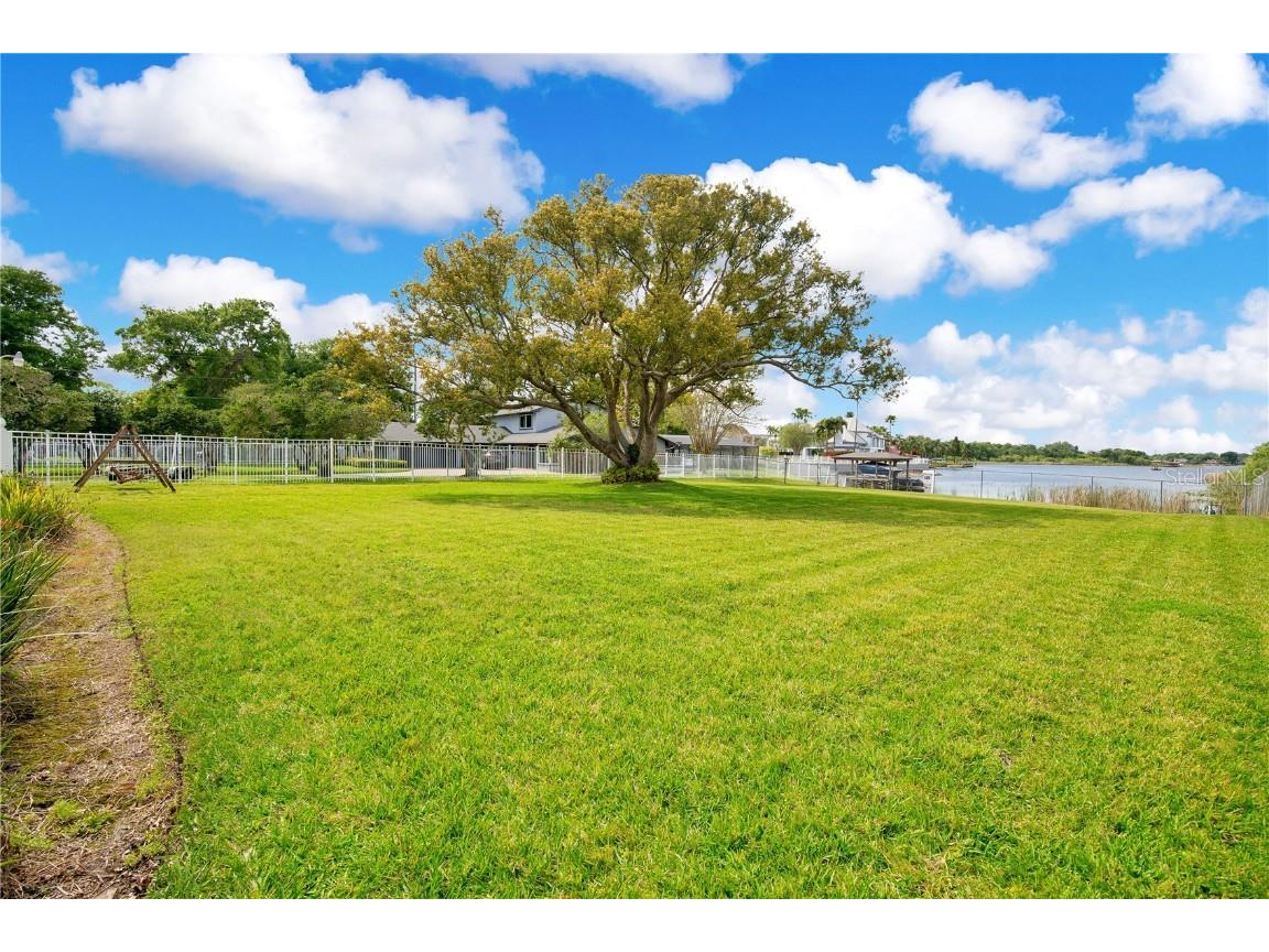 2925 Cullen Lake Shore Drive, Belle Isle, FL, 32812 MLS O6180894 Edina Realty