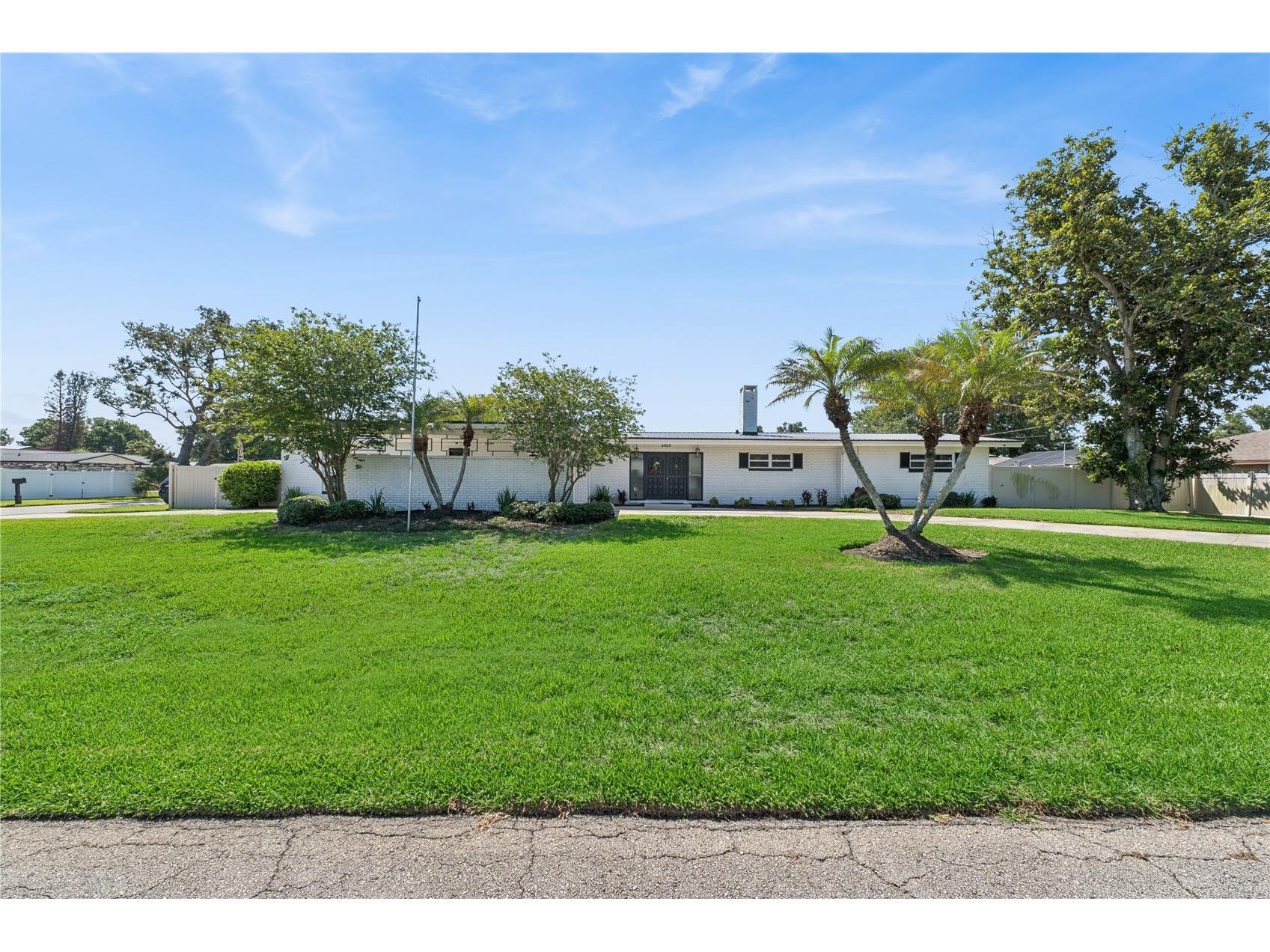 2925 E Lake Hartridge Drive Winter Haven FL 33881 L4962765 image1