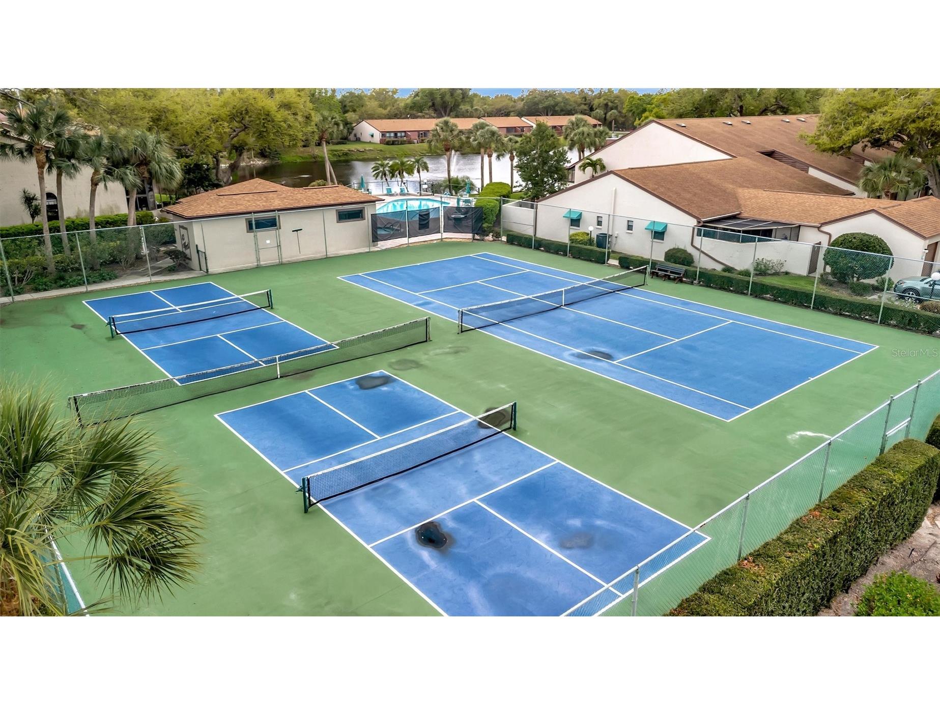 2925 Park Lake Drive #12 Bradenton FL 34209 A4695813 image37