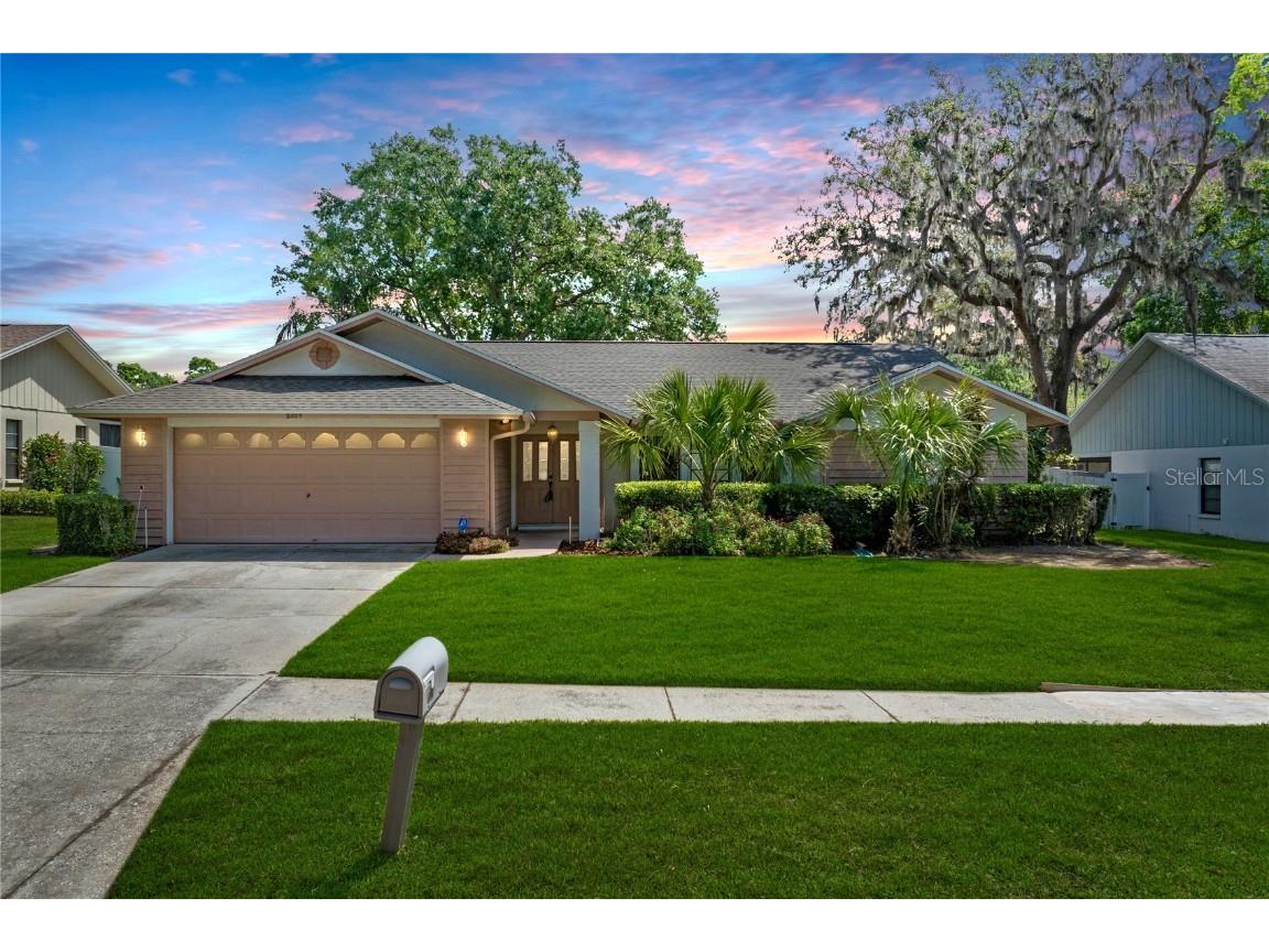 2925 Starmount Drive Valrico FL 33596 TB8370022 image1