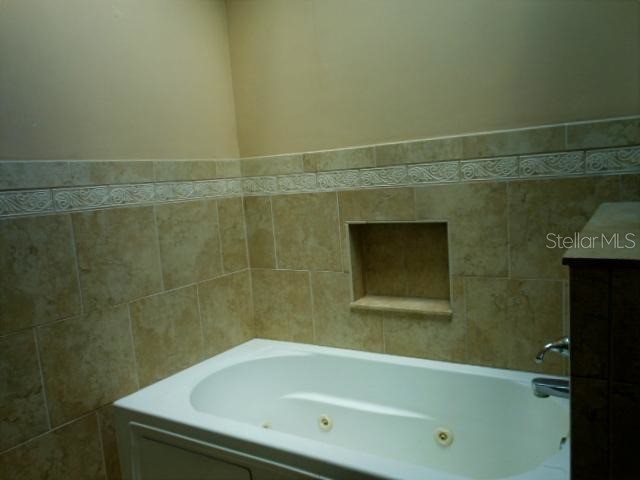 2925 W Paris Street Tampa FL 33614 TB8484168 image15