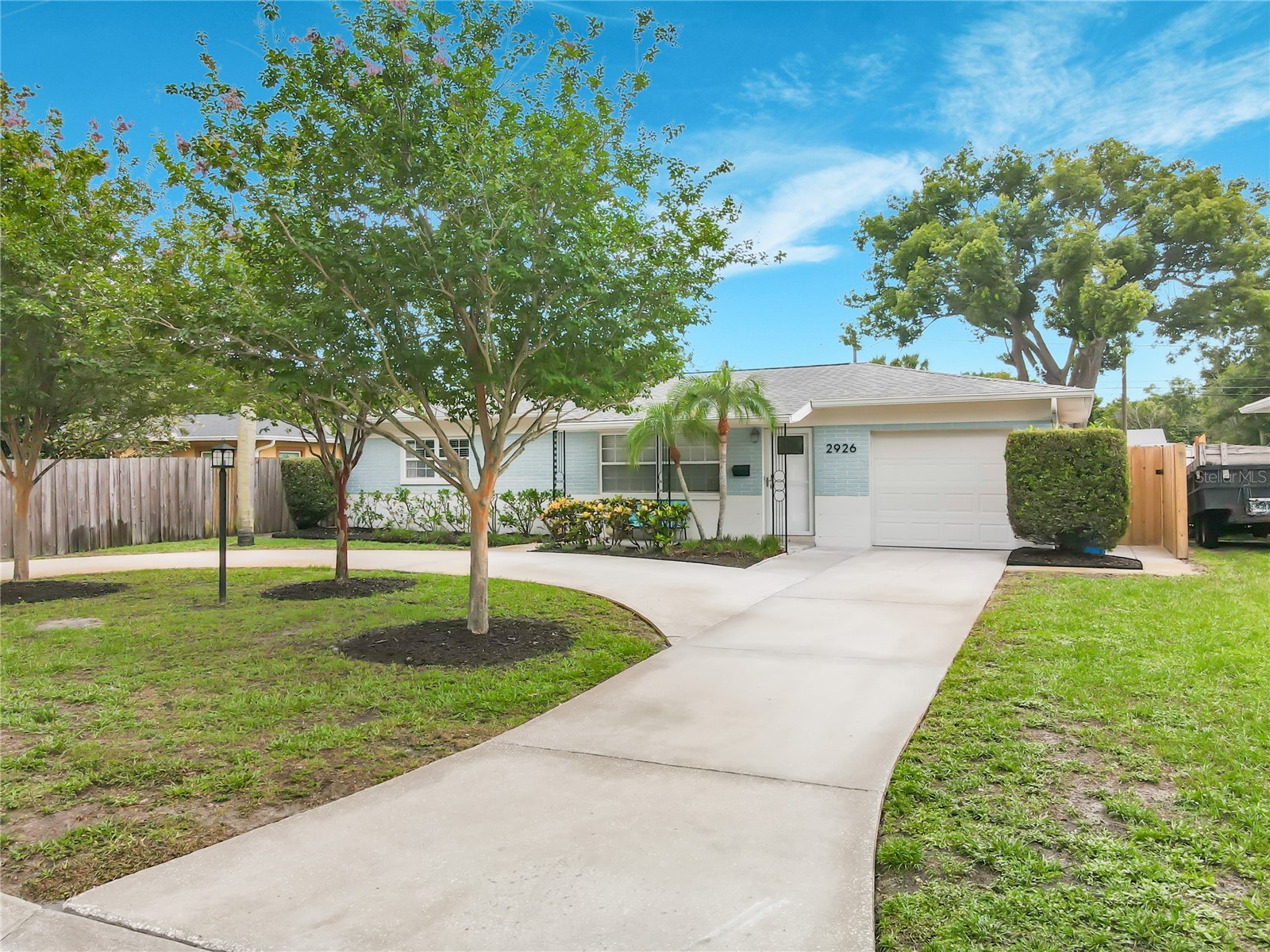 2926 28th Avenue N Saint Petersburg FL 33713 TB8524440 image1