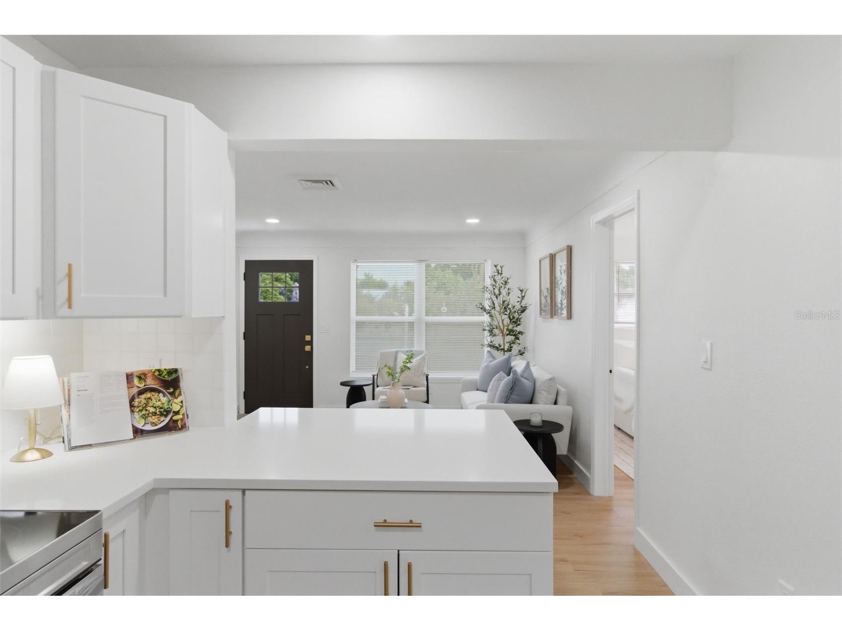 2926 40th Avenue N Saint Petersburg FL 33714 TB8508591 image17