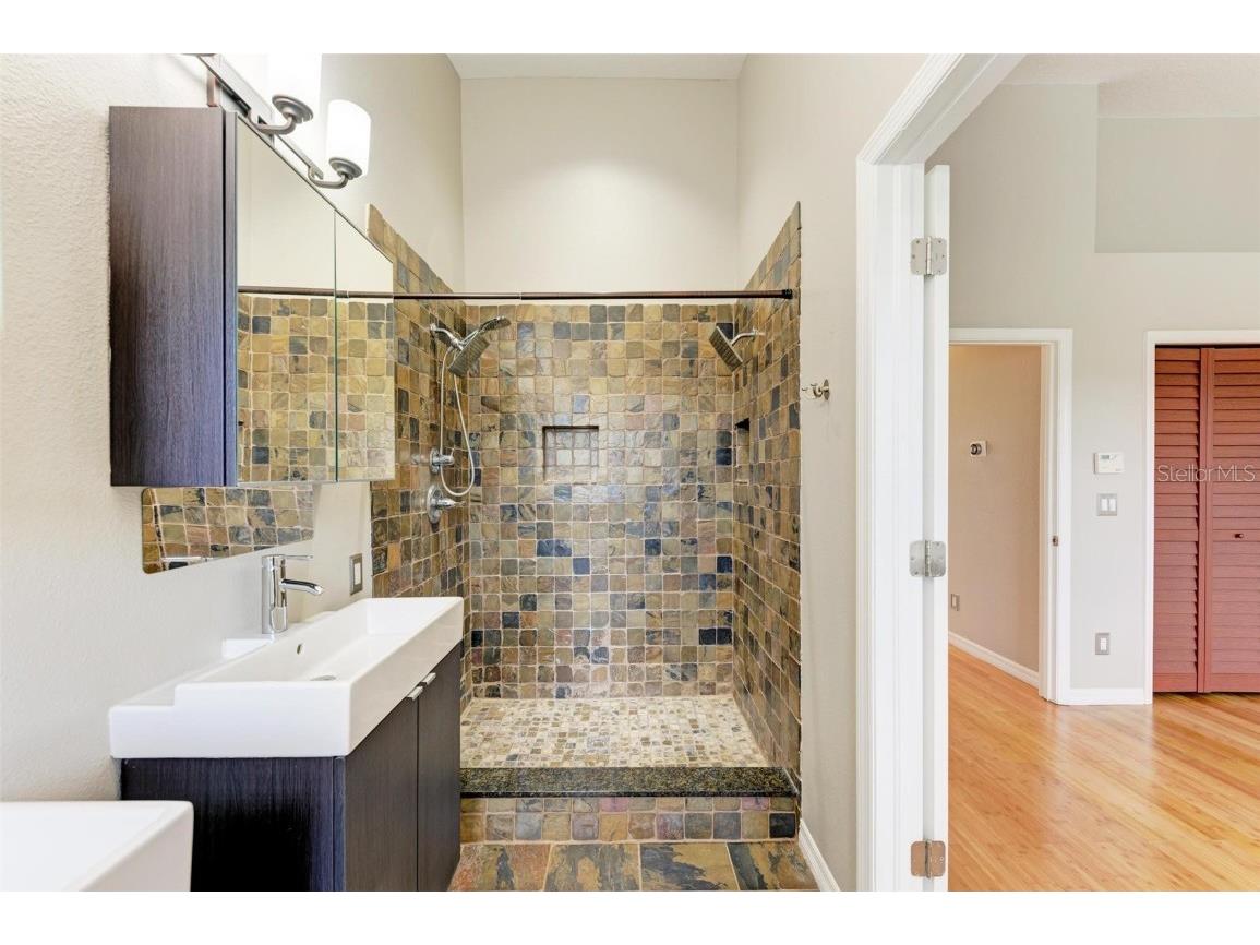 2926 Bayshore Pointe Drive Tampa FL 33611 - HILLSBOROUGH BAY TB8417486 image31