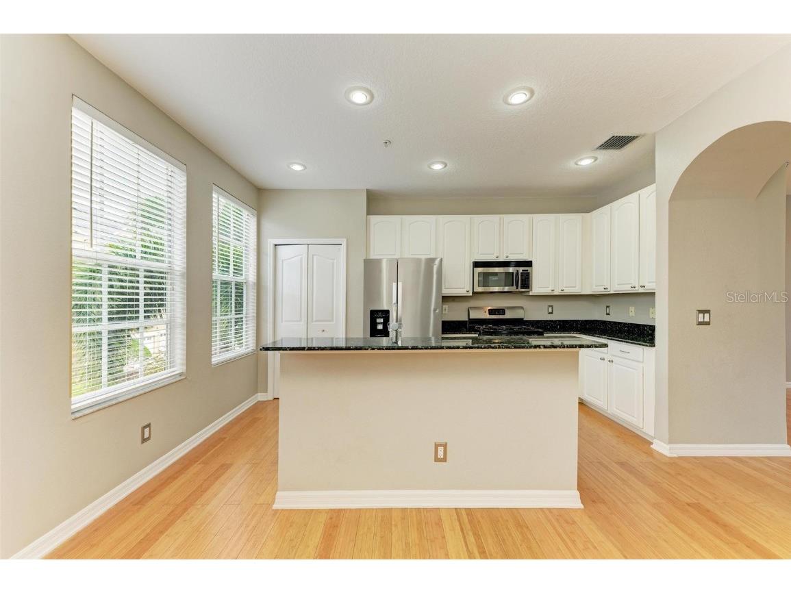 2926 Bayshore Pointe Drive Tampa FL 33611 TB8440752 image20