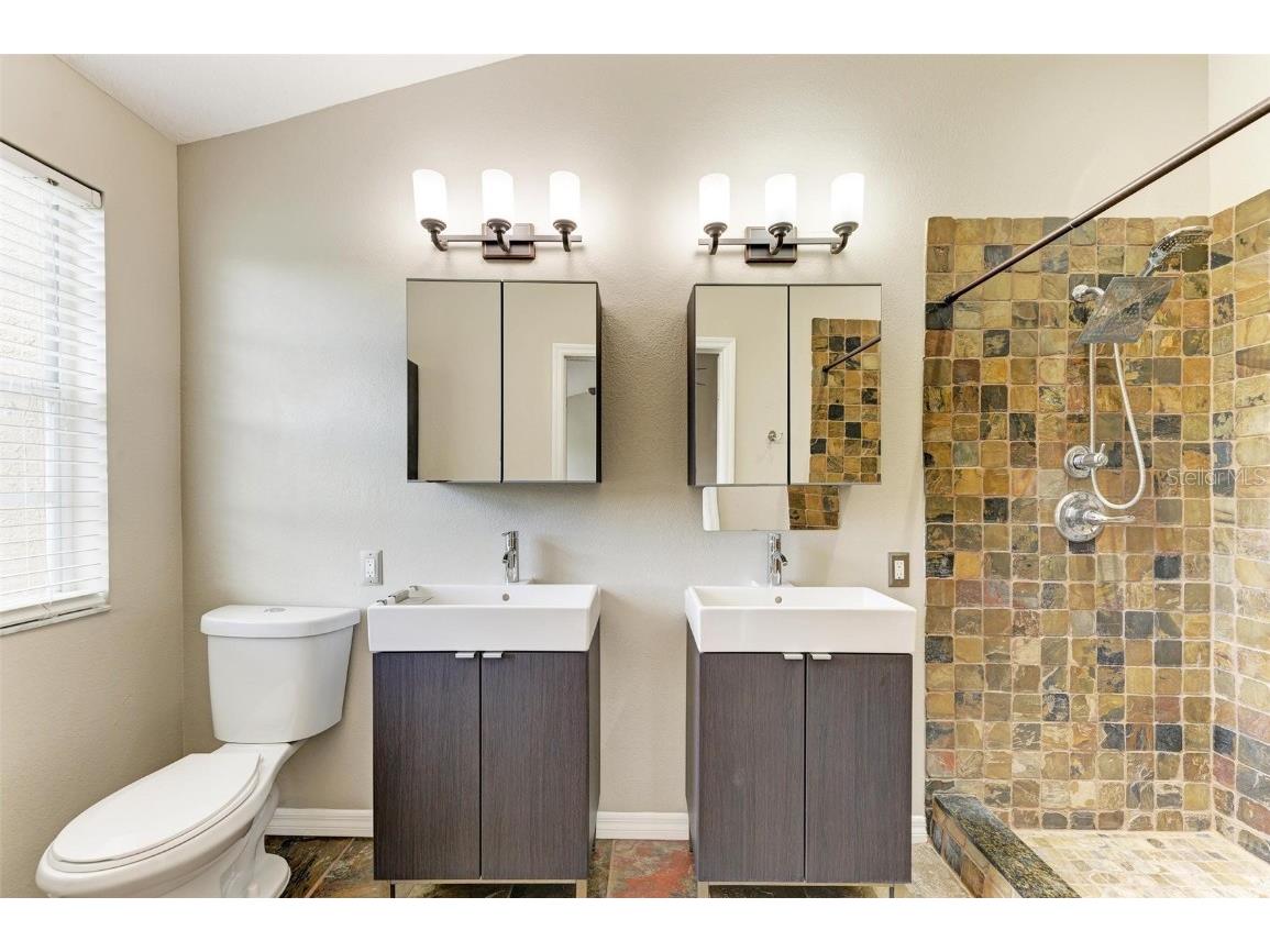 2926 Bayshore Pointe Drive Tampa FL 33611 TB8440752 image28