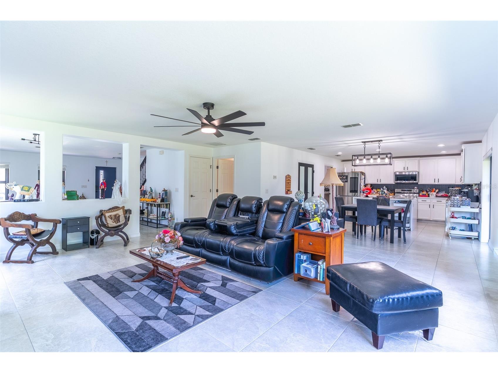 2926 Boating Boulevard Kissimmee FL 34746 - LAKE TOHO L4961656 image2
