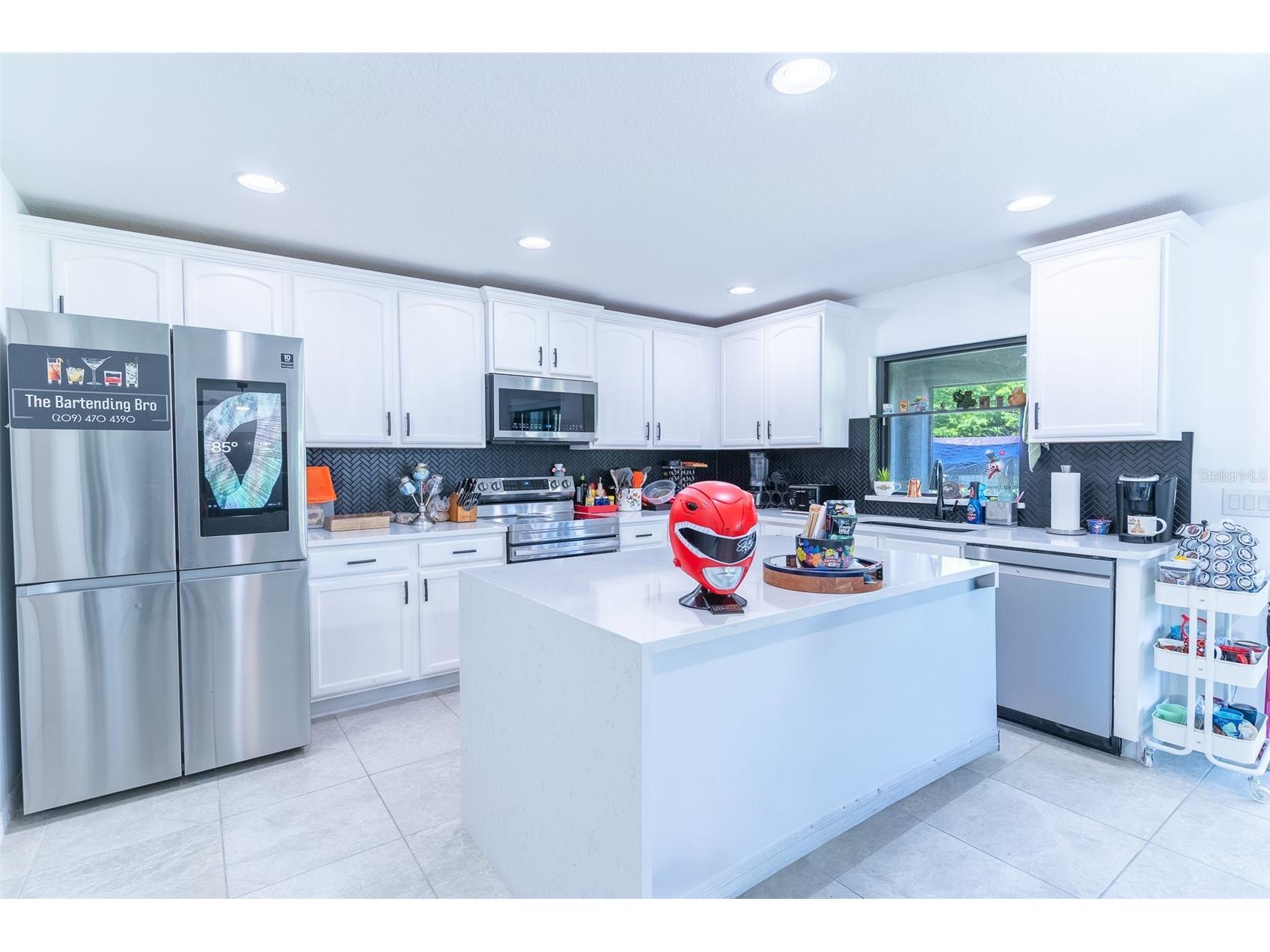 2926 Boating Boulevard Kissimmee FL 34746 - LAKE TOHO L4961656 image7