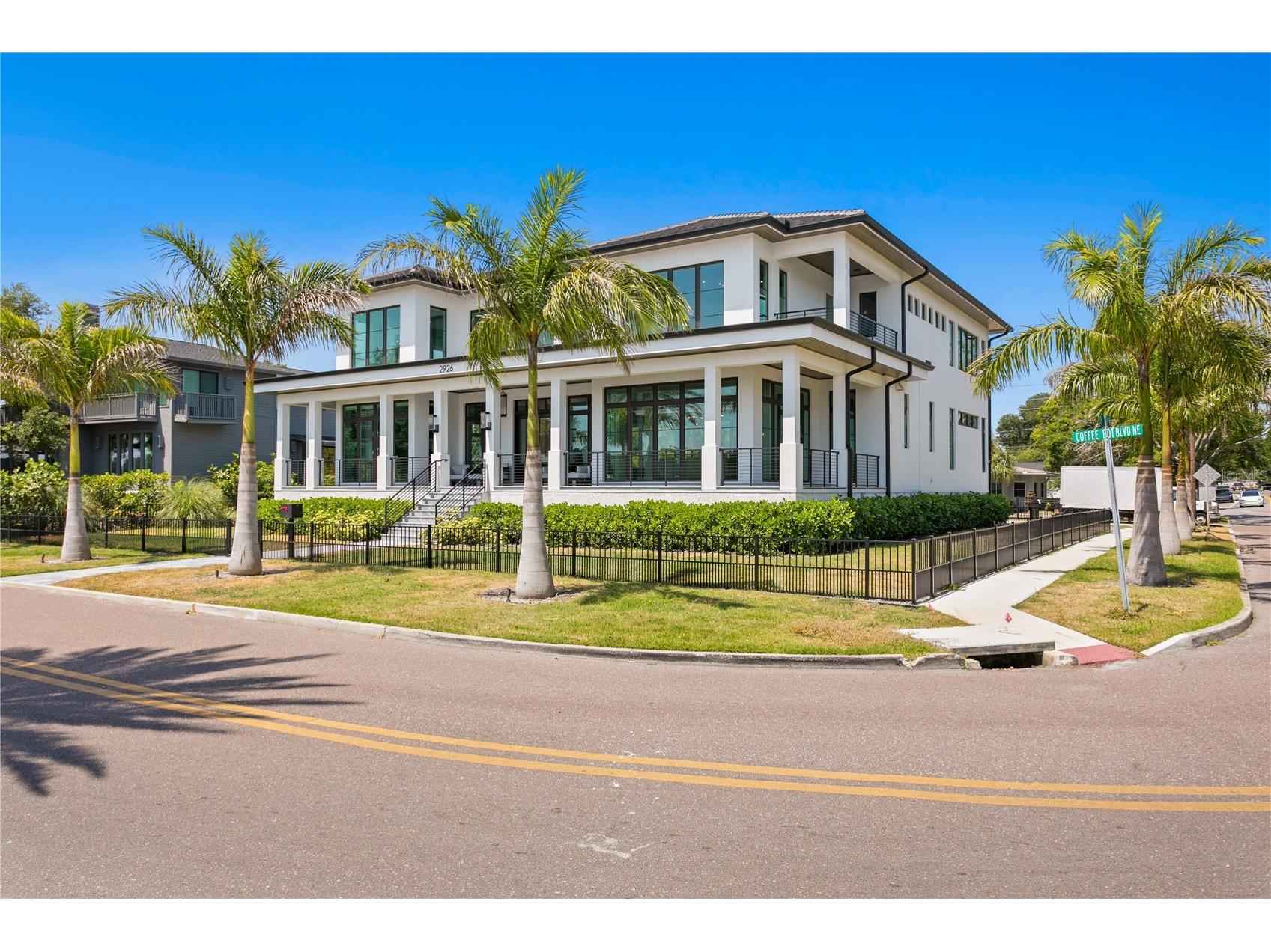 2926 Coffee Pot Boulevard NE Saint Petersburg FL 33704 - COFFEE POT BAYOU TB8509782 image5