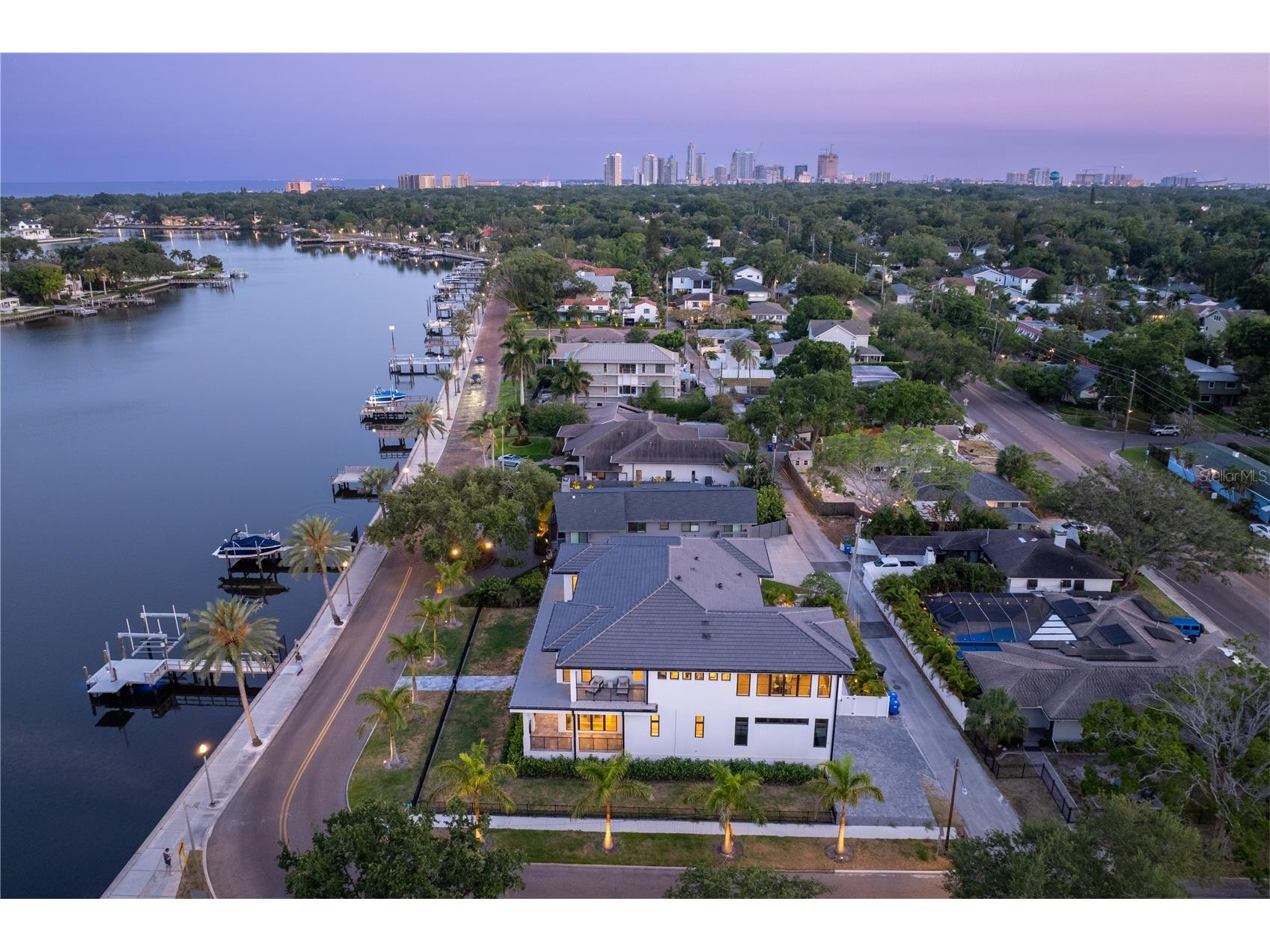 2926 Coffee Pot Boulevard NE Saint Petersburg FL 33704 - COFFEE POT BAYOU TB8509782 image85