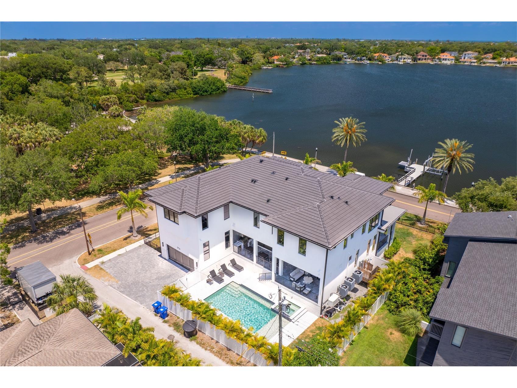 2926 Coffee Pot Boulevard NE Saint Petersburg FL 33704 - COFFEE POT BAYOU TB8509782 image94
