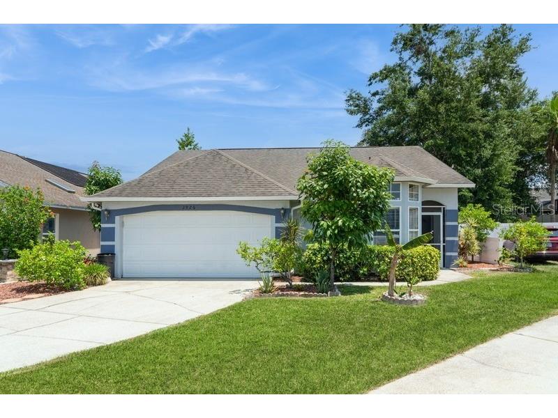 2926 Dickens Circle Kissimmee FL 34747 S5128119 image1