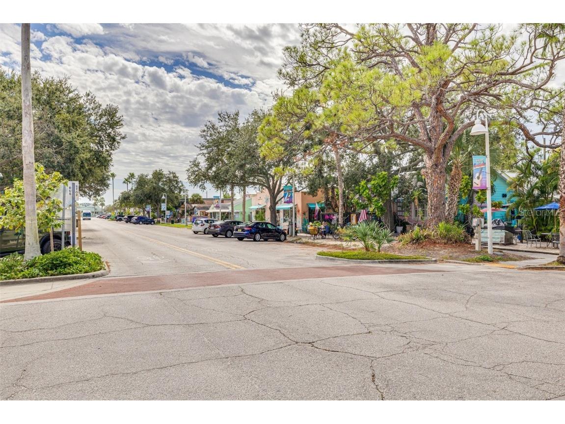 2926 Dupont Street S Gulfport FL 33707 TB8442528 image42