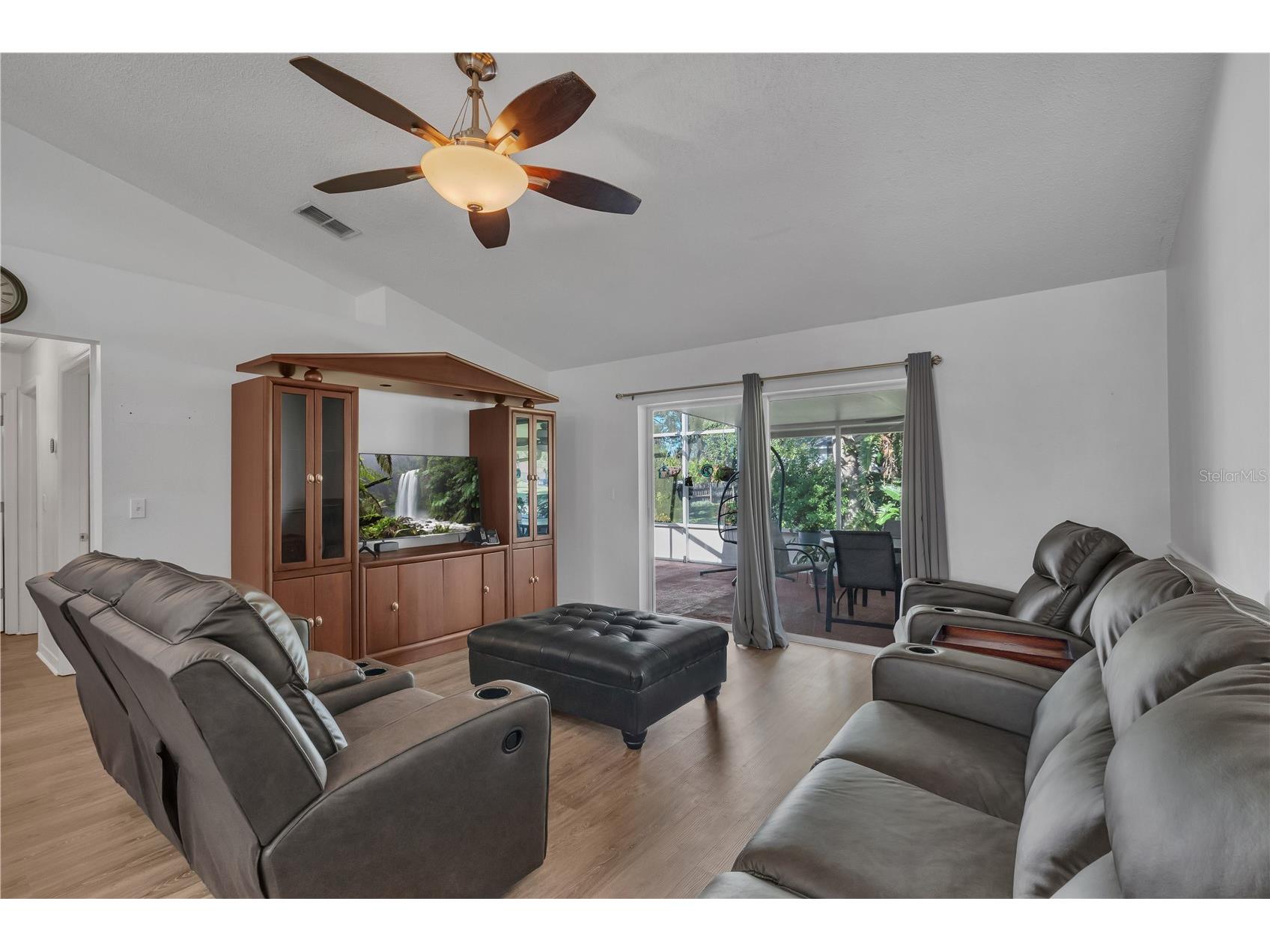 2926 Foraker Way Kissimmee FL 34758 TB8437694 image16