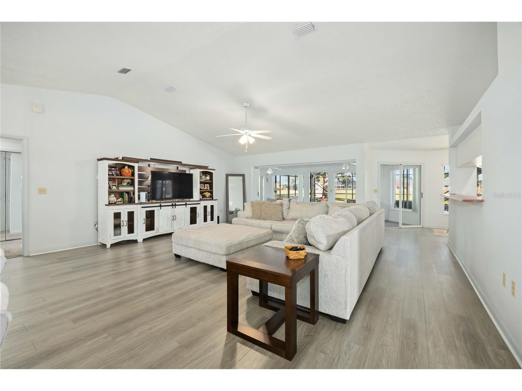 2926 Meadowood Lane Sebring FL 33875 O6372195 image5